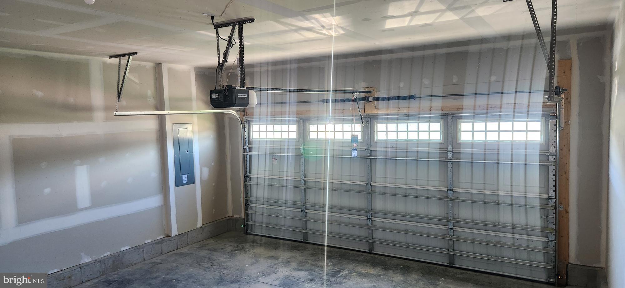 SOUTH BROOK - Residential