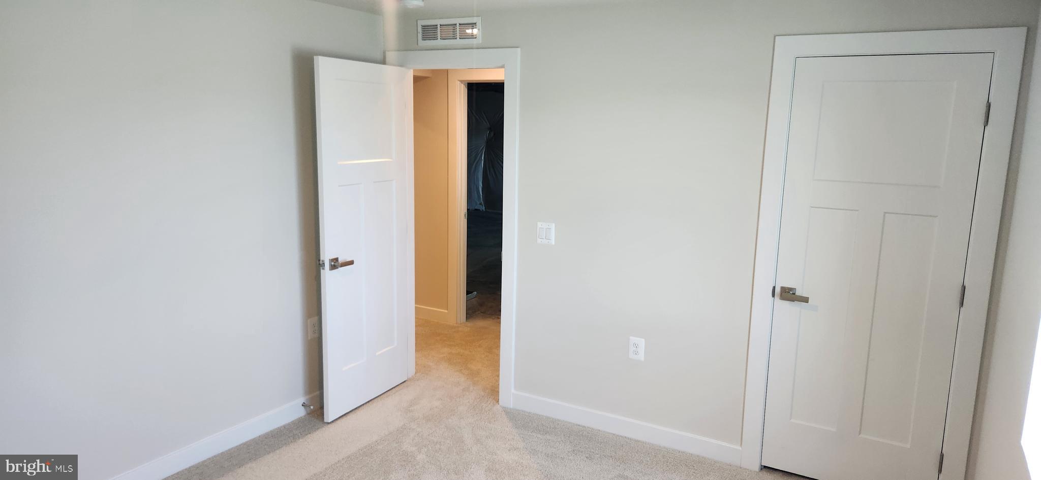 SOUTH BROOK - Residential