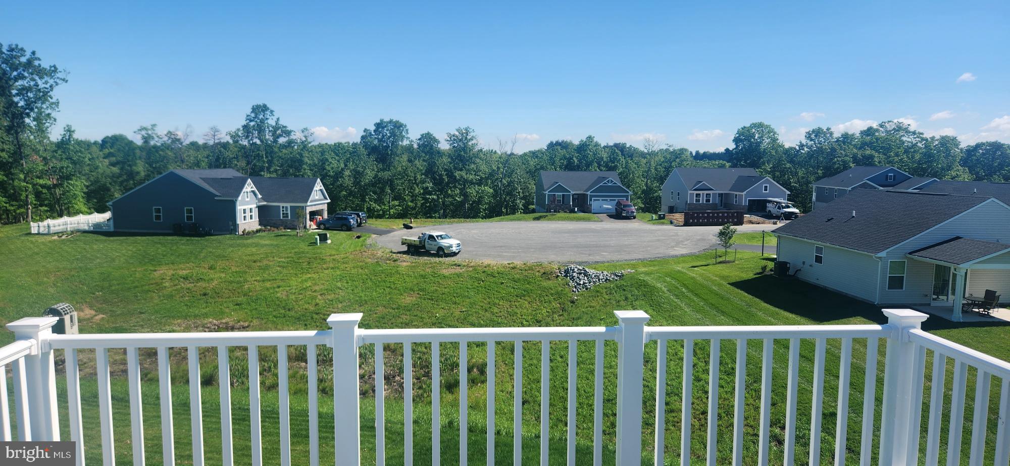 SOUTH BROOK - Residential