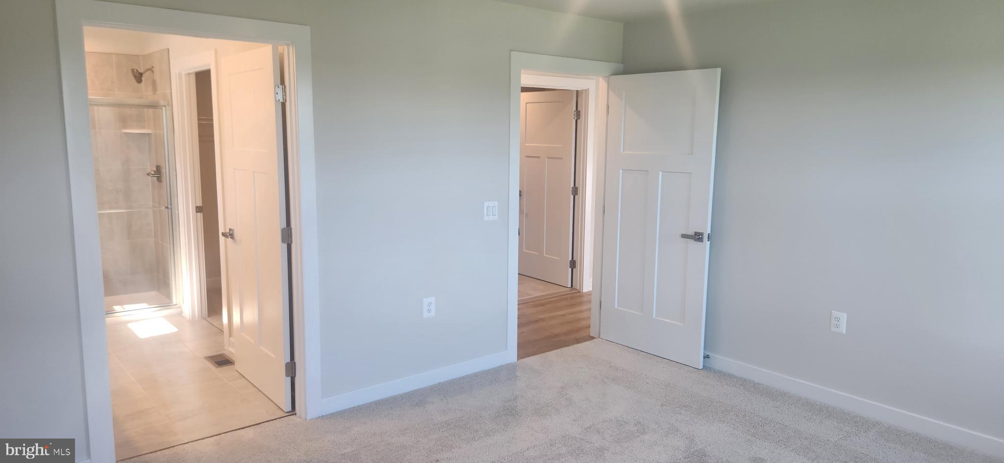 SOUTH BROOK - Residential