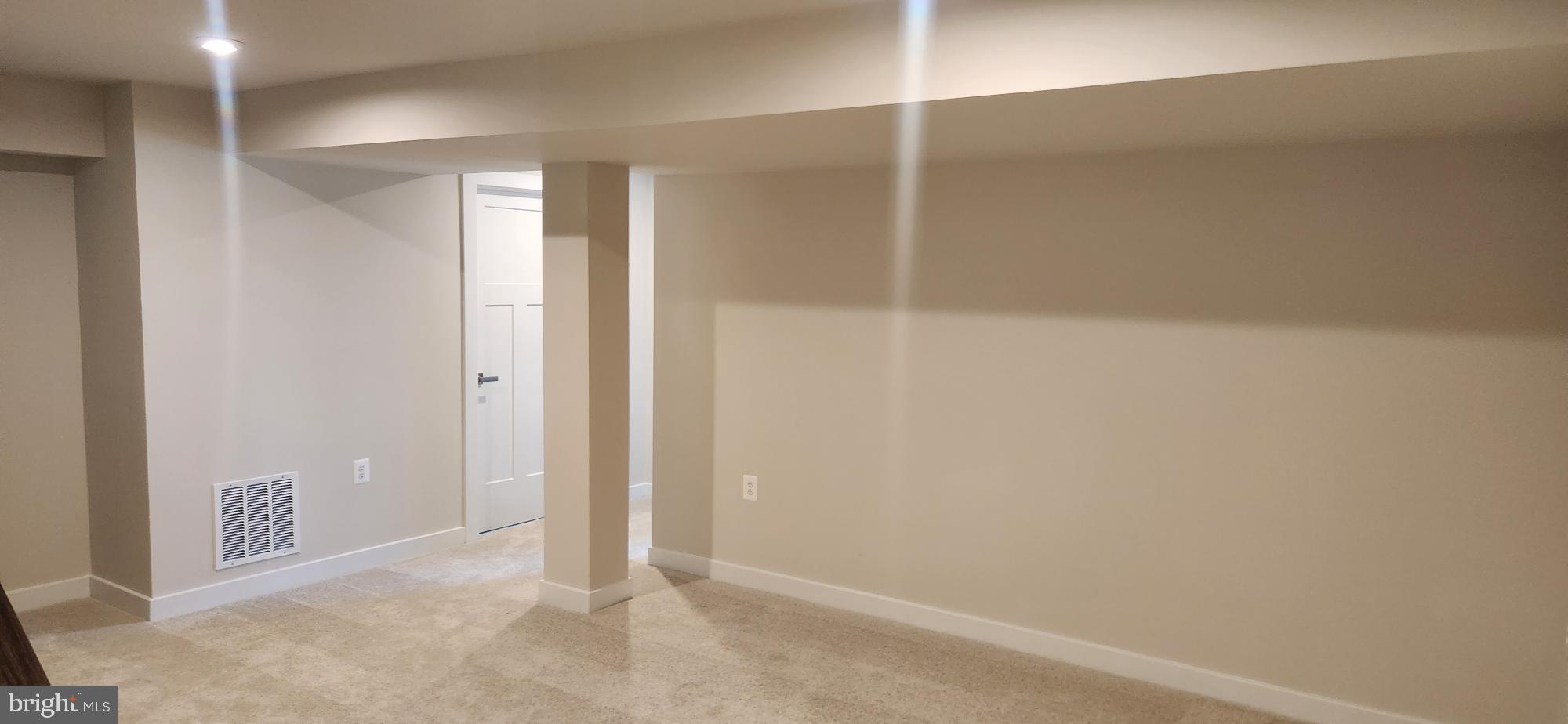 SOUTH BROOK - Residential