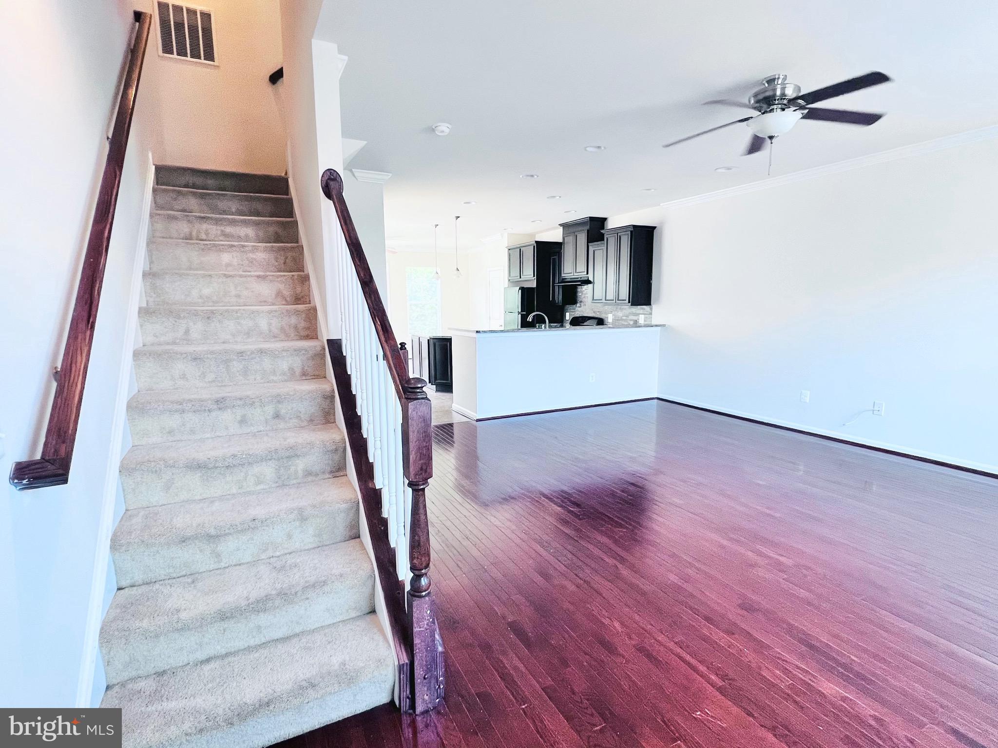 WOODSTREAM - Residential Lease