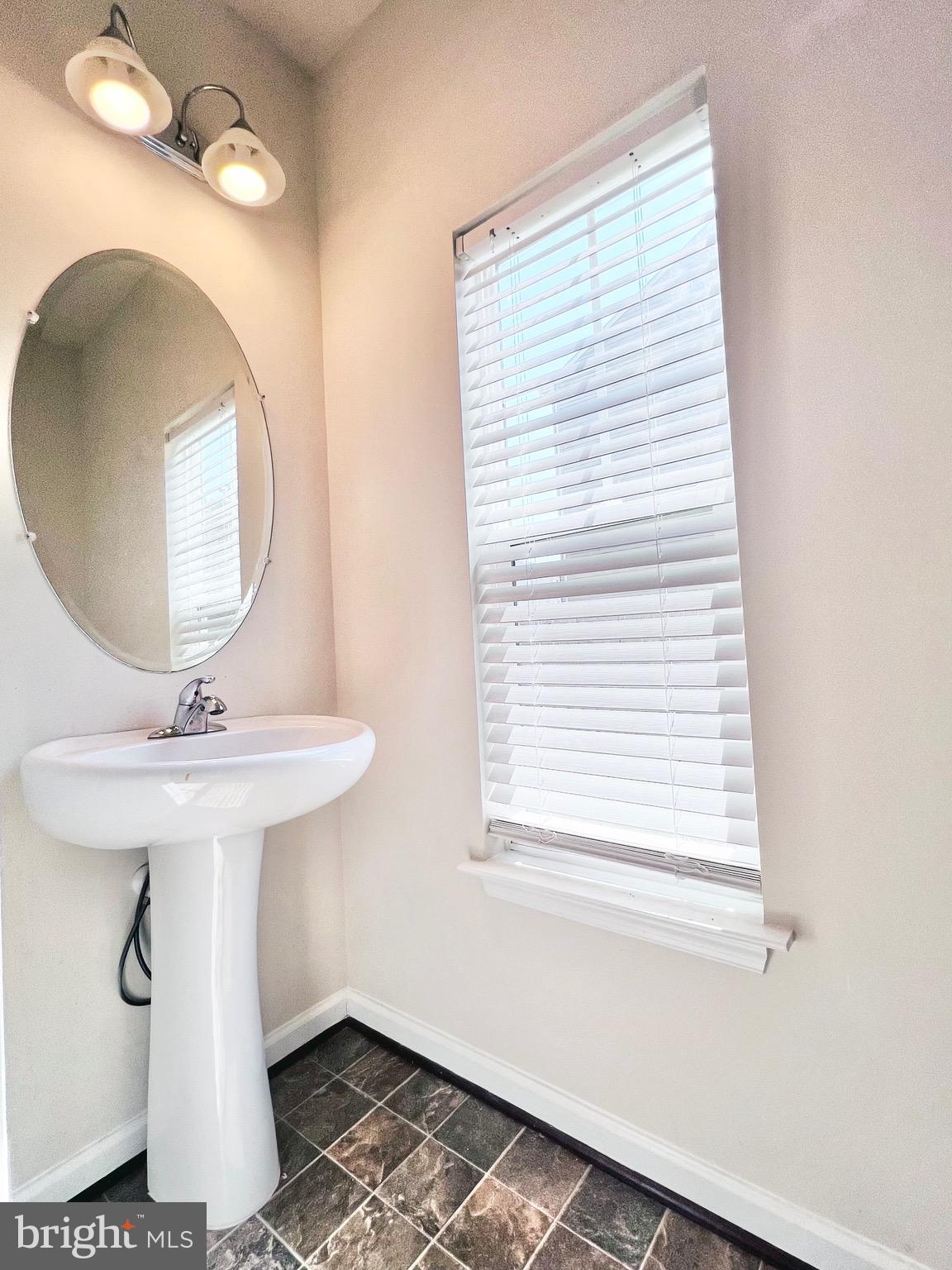 WOODSTREAM - Residential Lease