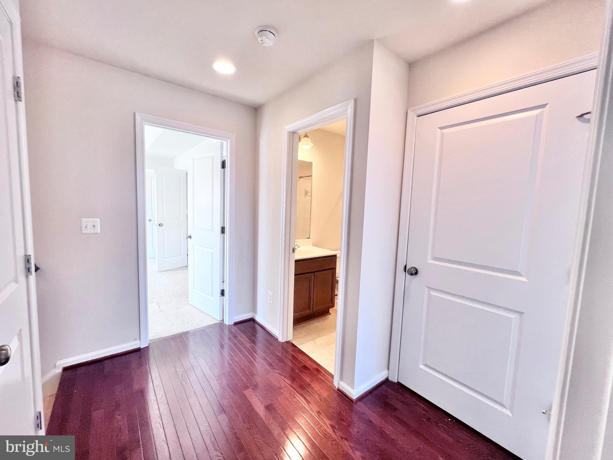 WOODSTREAM - Residential Lease