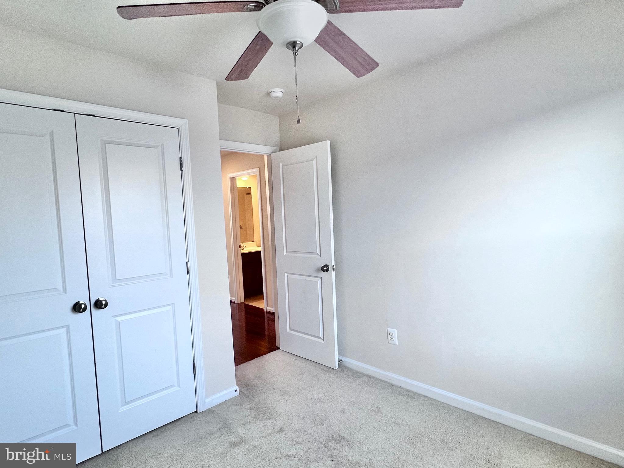 WOODSTREAM - Residential Lease