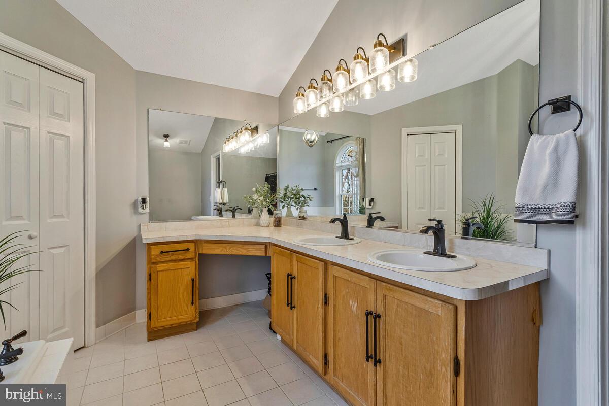 INDIAN RIVER ESTATES - Residential