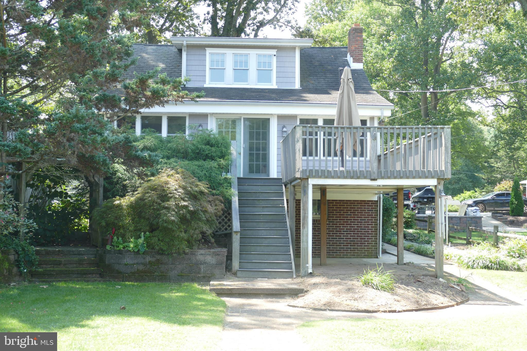 SHORE ACRES - Residential