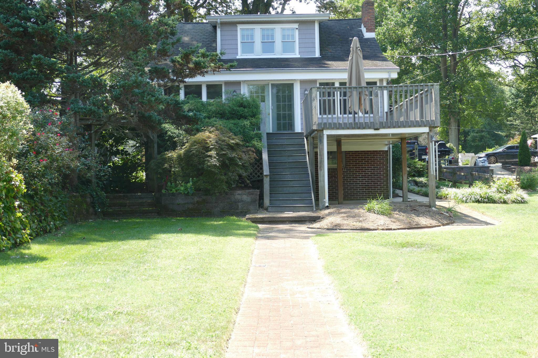 SHORE ACRES - Residential