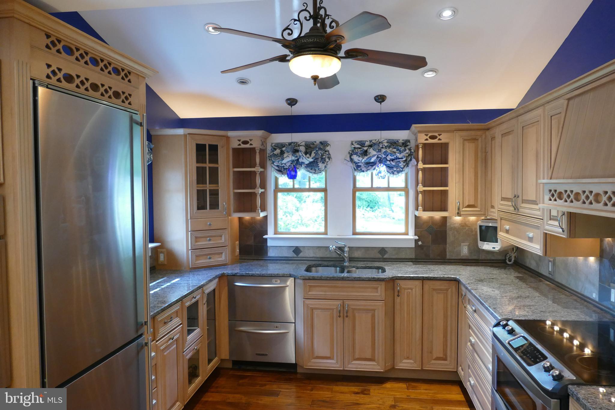 SHORE ACRES - Residential