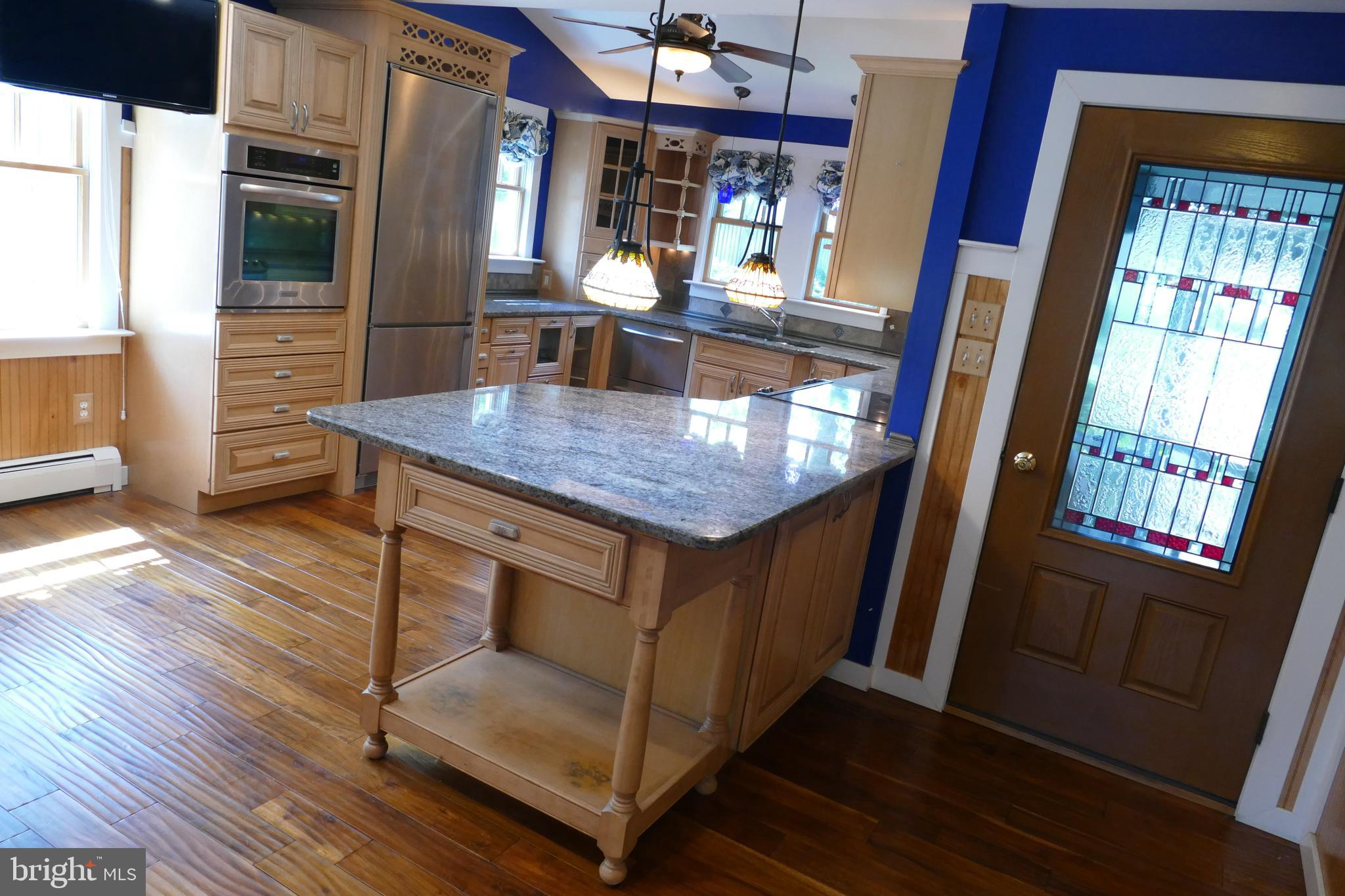 SHORE ACRES - Residential