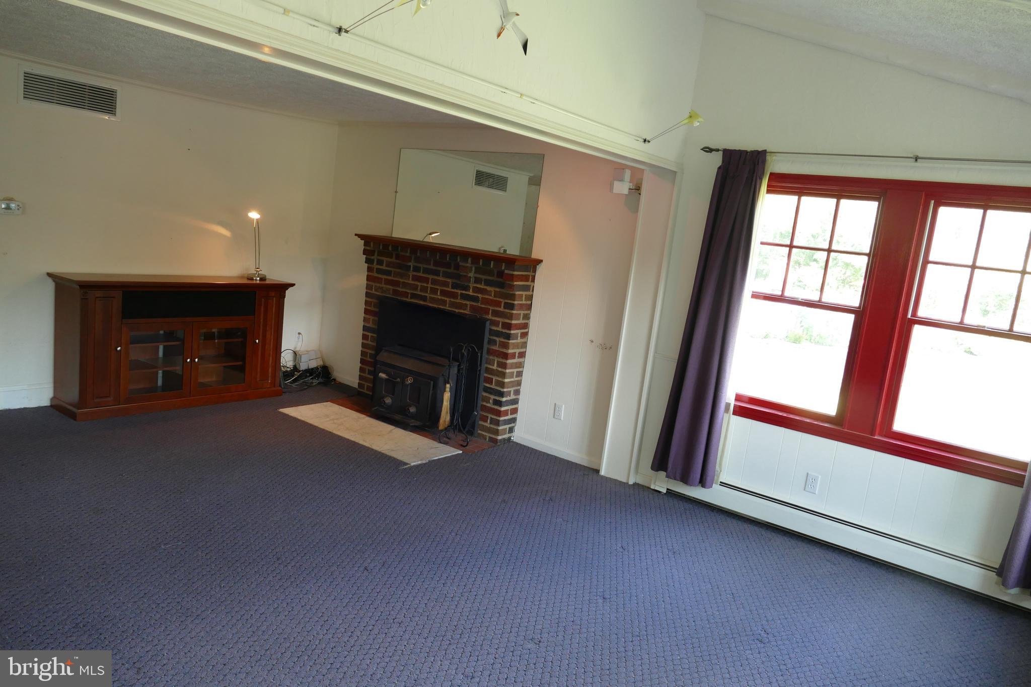 SHORE ACRES - Residential