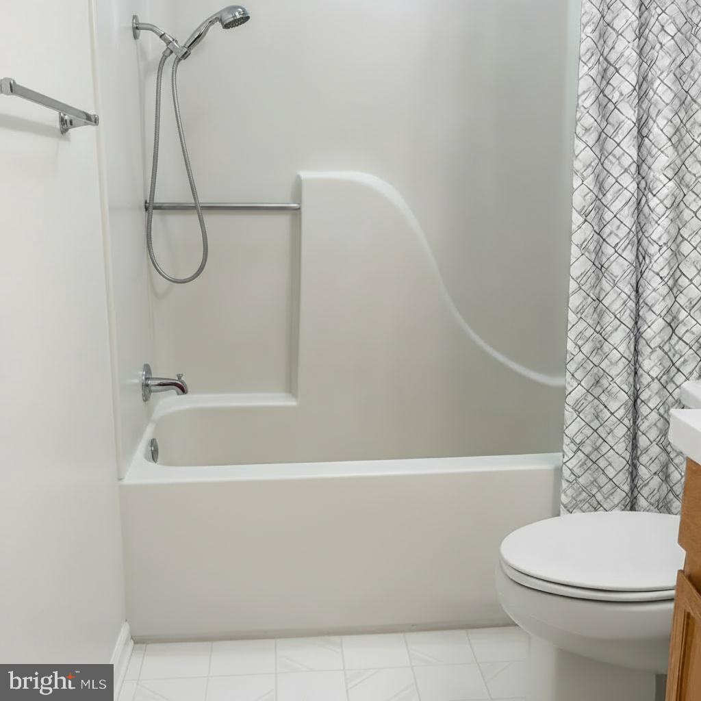 102 JUMPERS CIRCLE 219