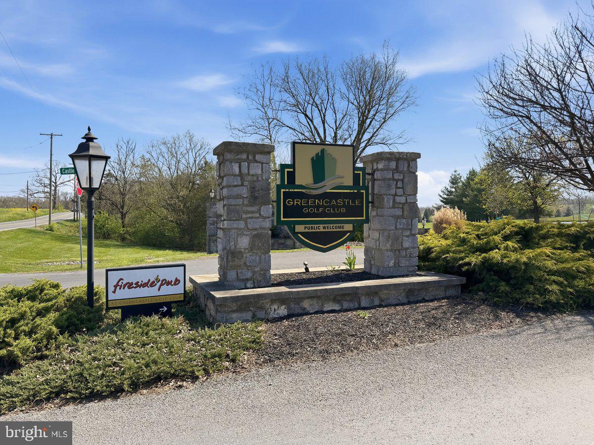 GREENCASTLE GREENS ESTATES - Residential