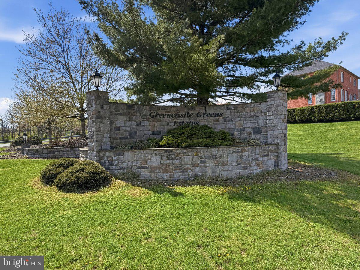 GREENCASTLE GREENS ESTATES - Residential