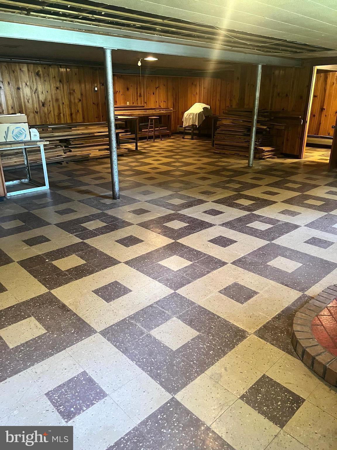 PINE TREE FARMS - Residential