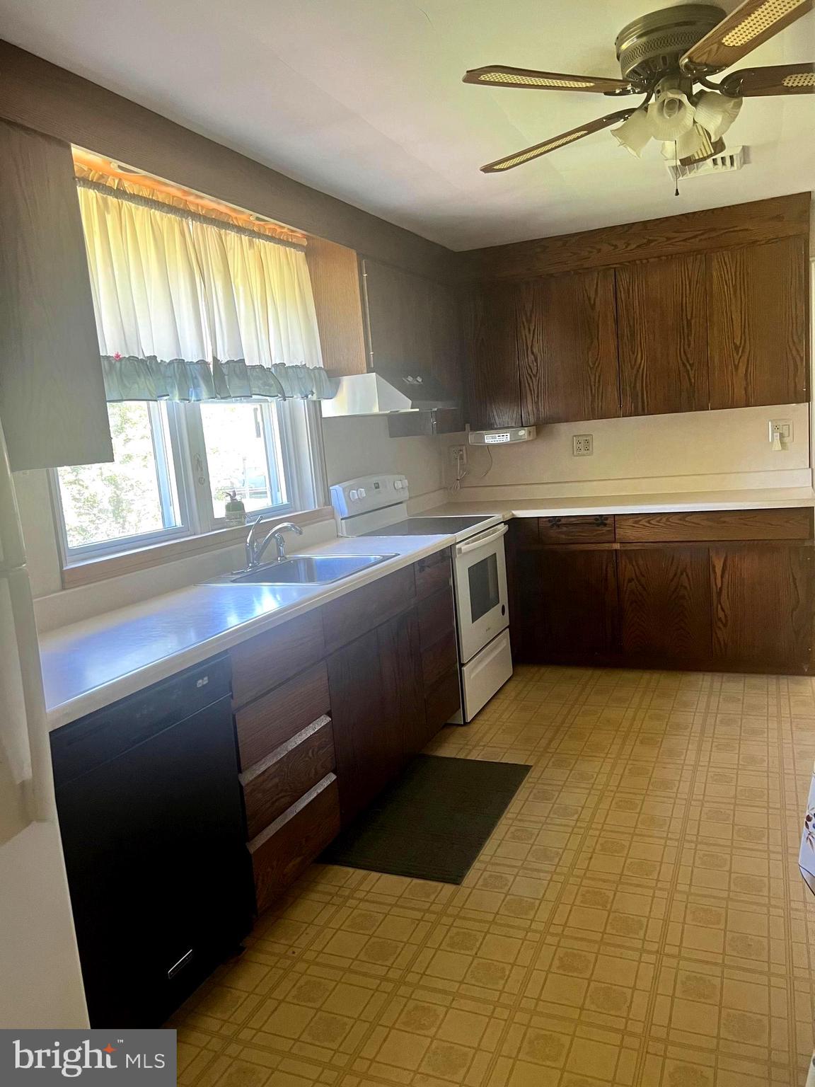 PINE TREE FARMS - Residential