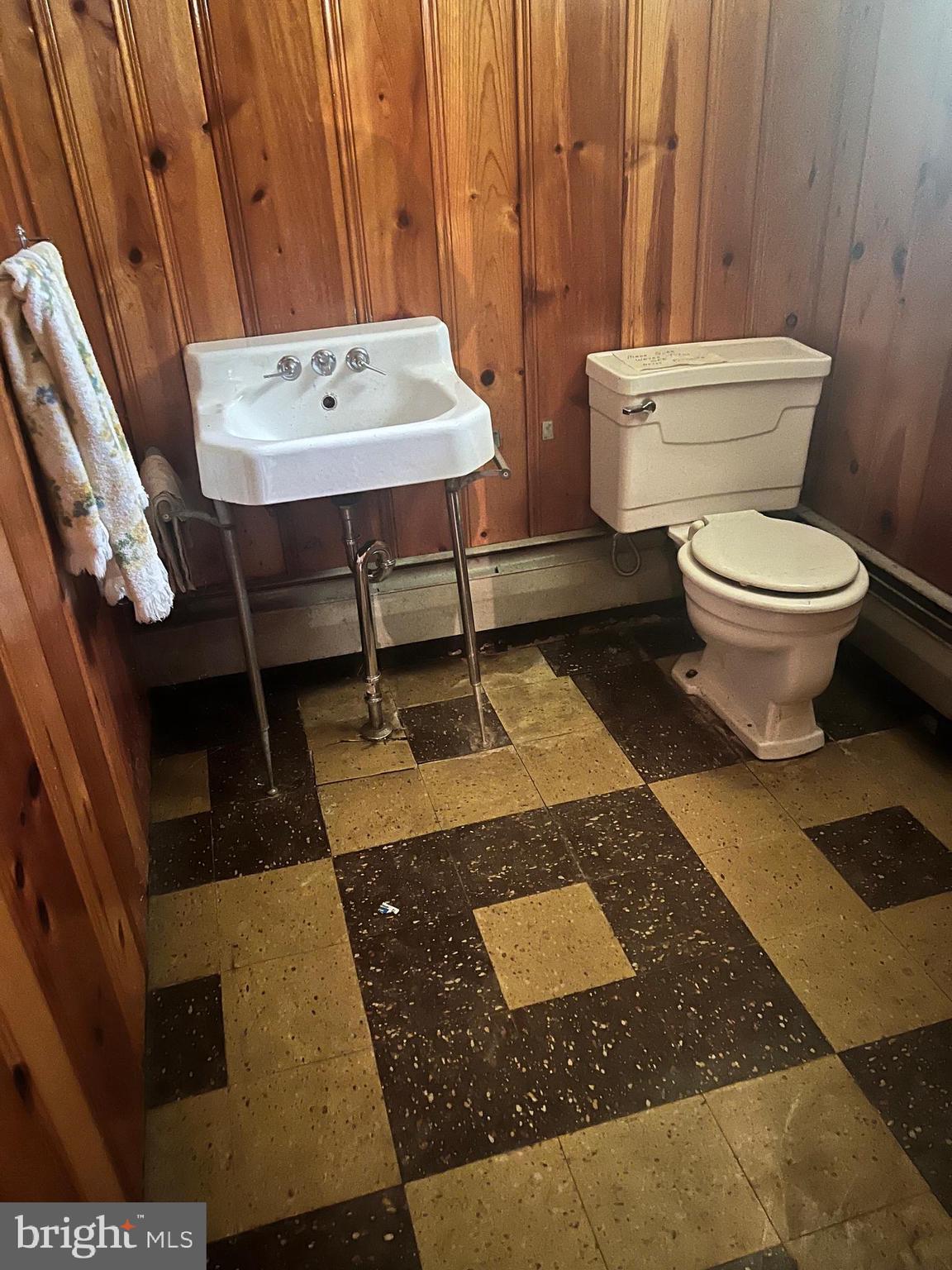 PINE TREE FARMS - Residential