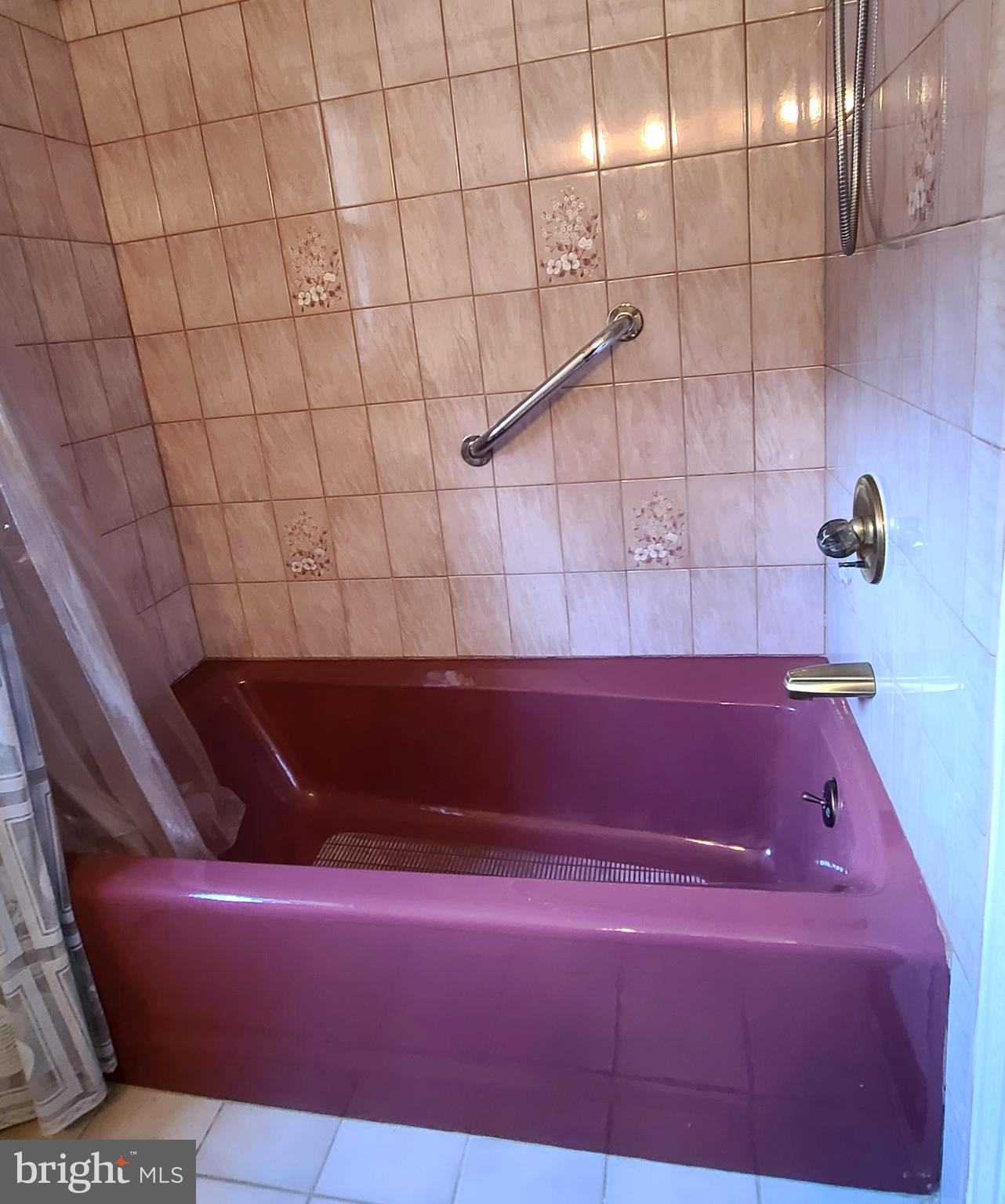 PINE TREE FARMS - Residential