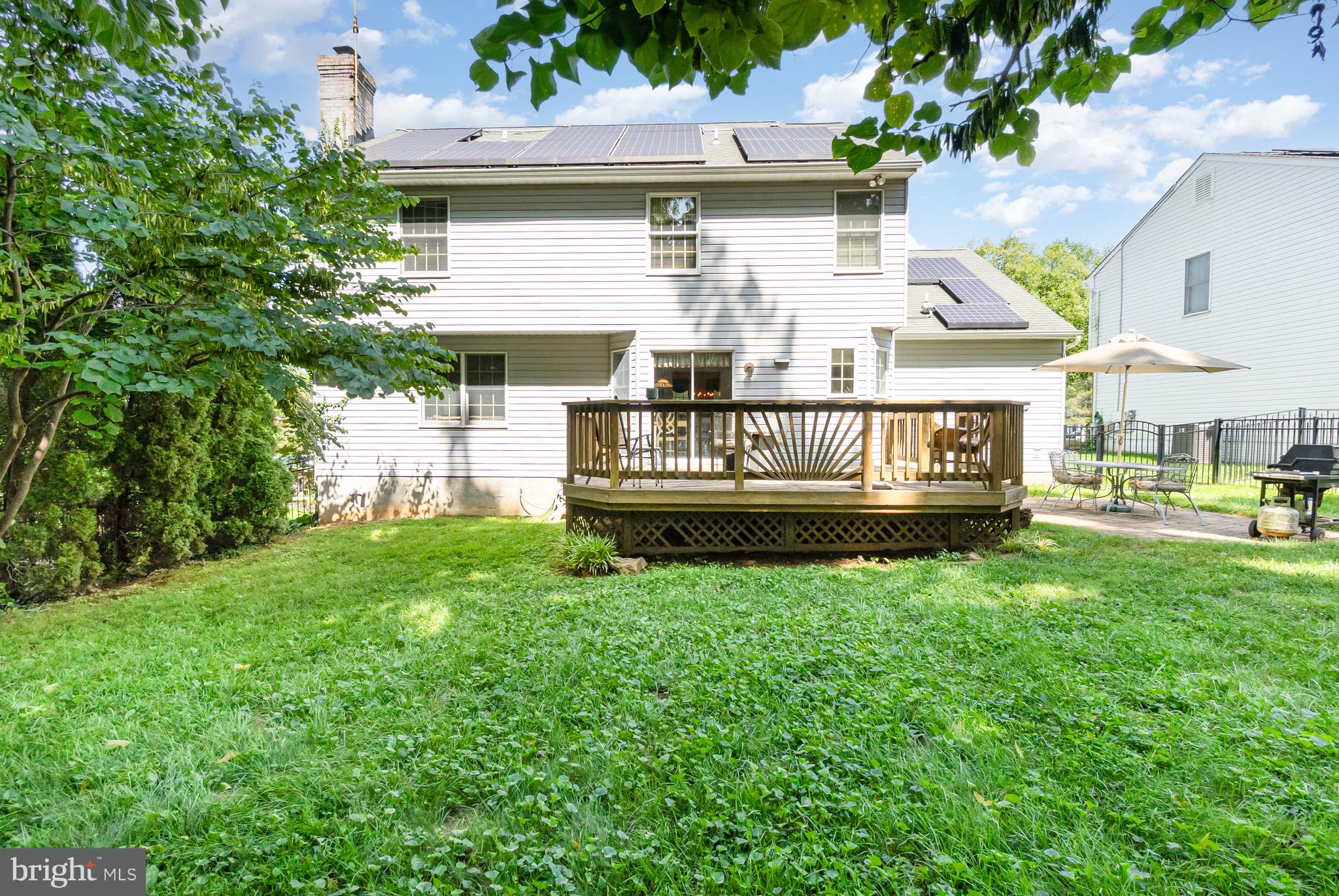 OVERVIEW MANOR - Residential