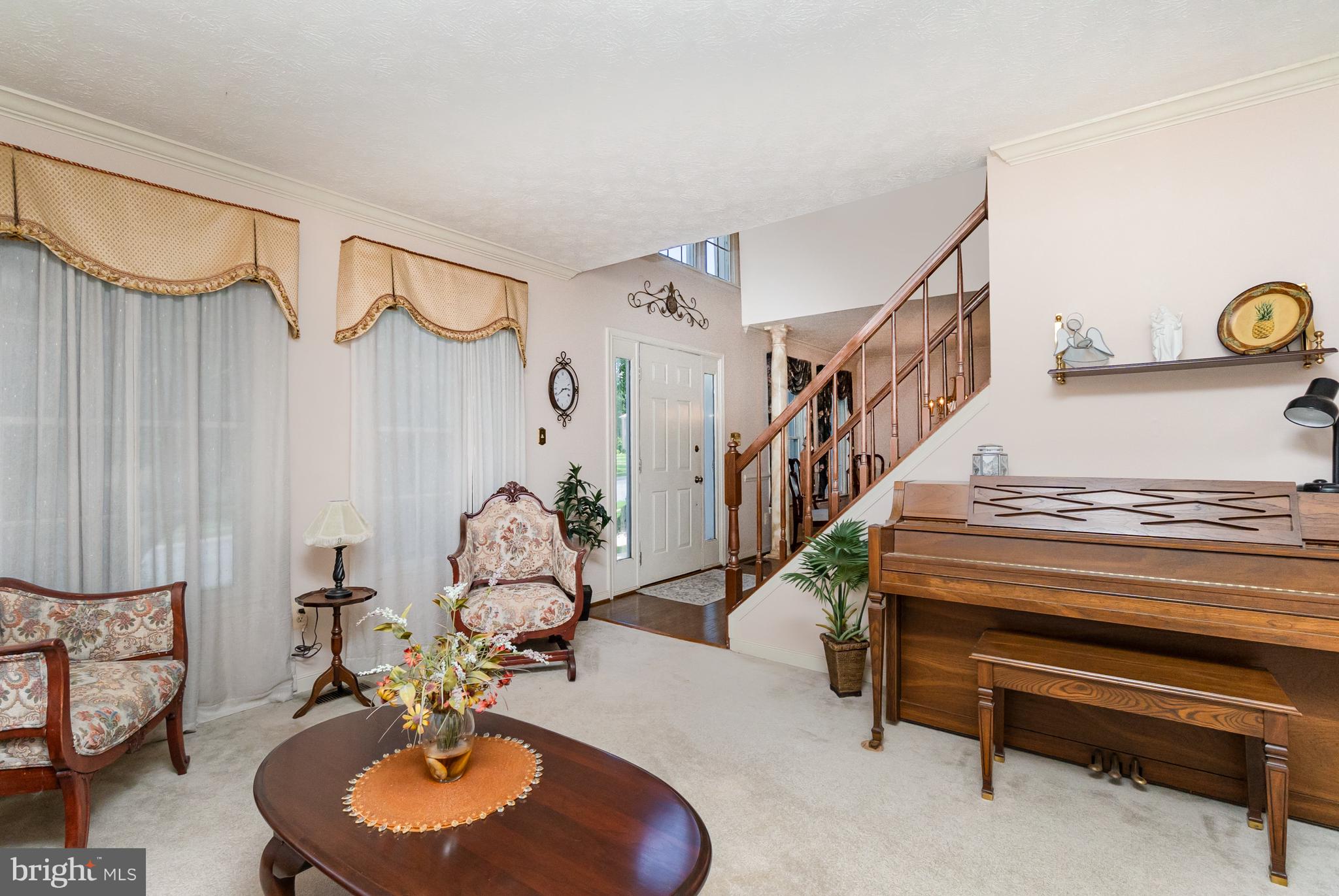 OVERVIEW MANOR - Residential