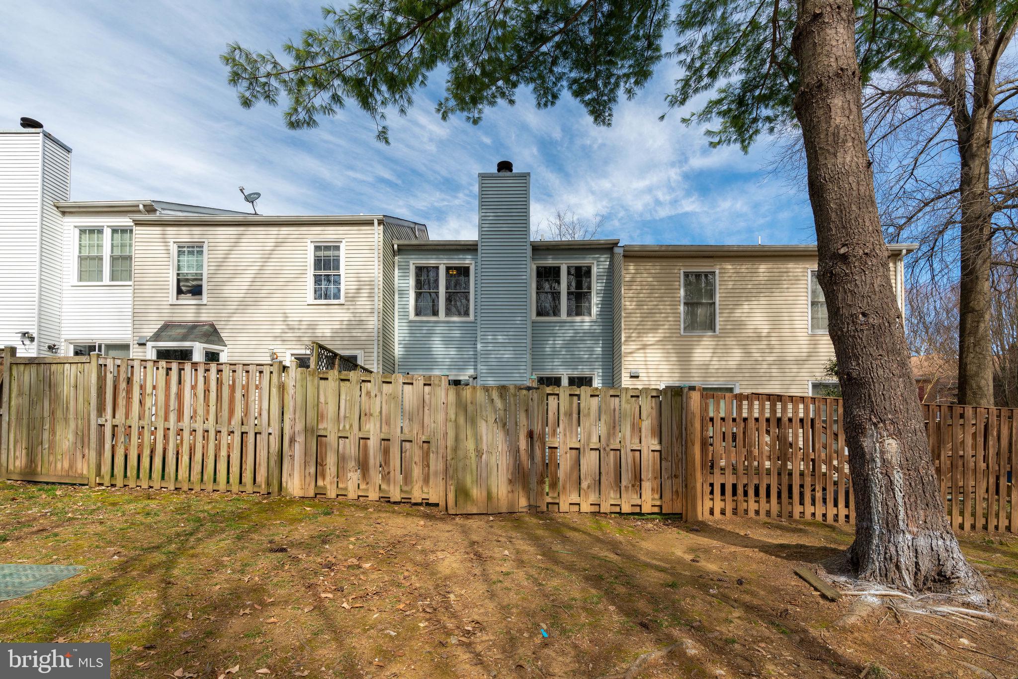 TOWNS OF FOREST HILLS - Residential