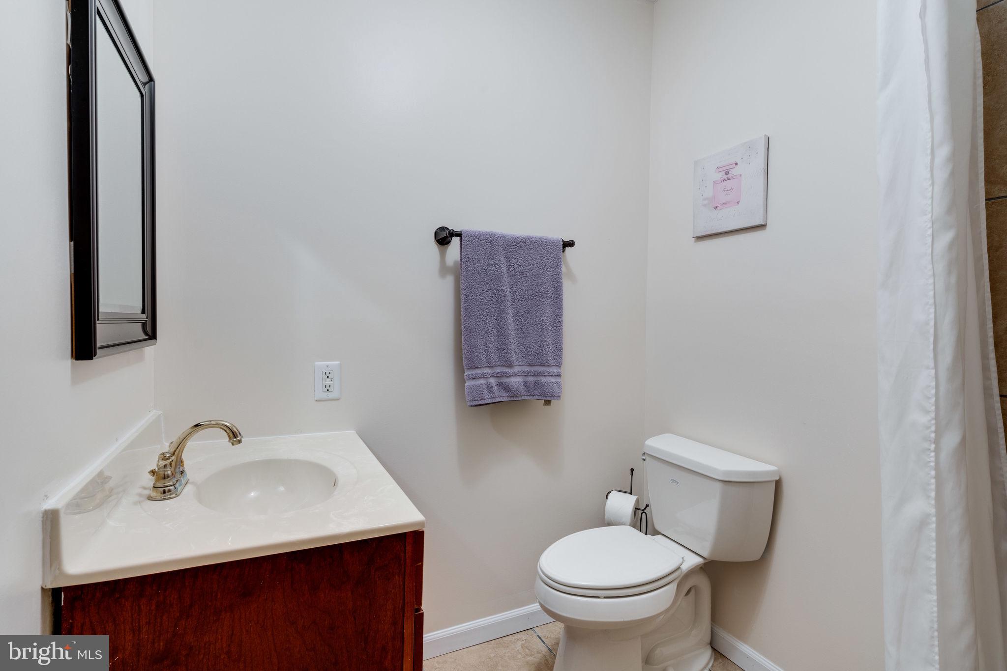 TOWNS OF FOREST HILLS - Residential