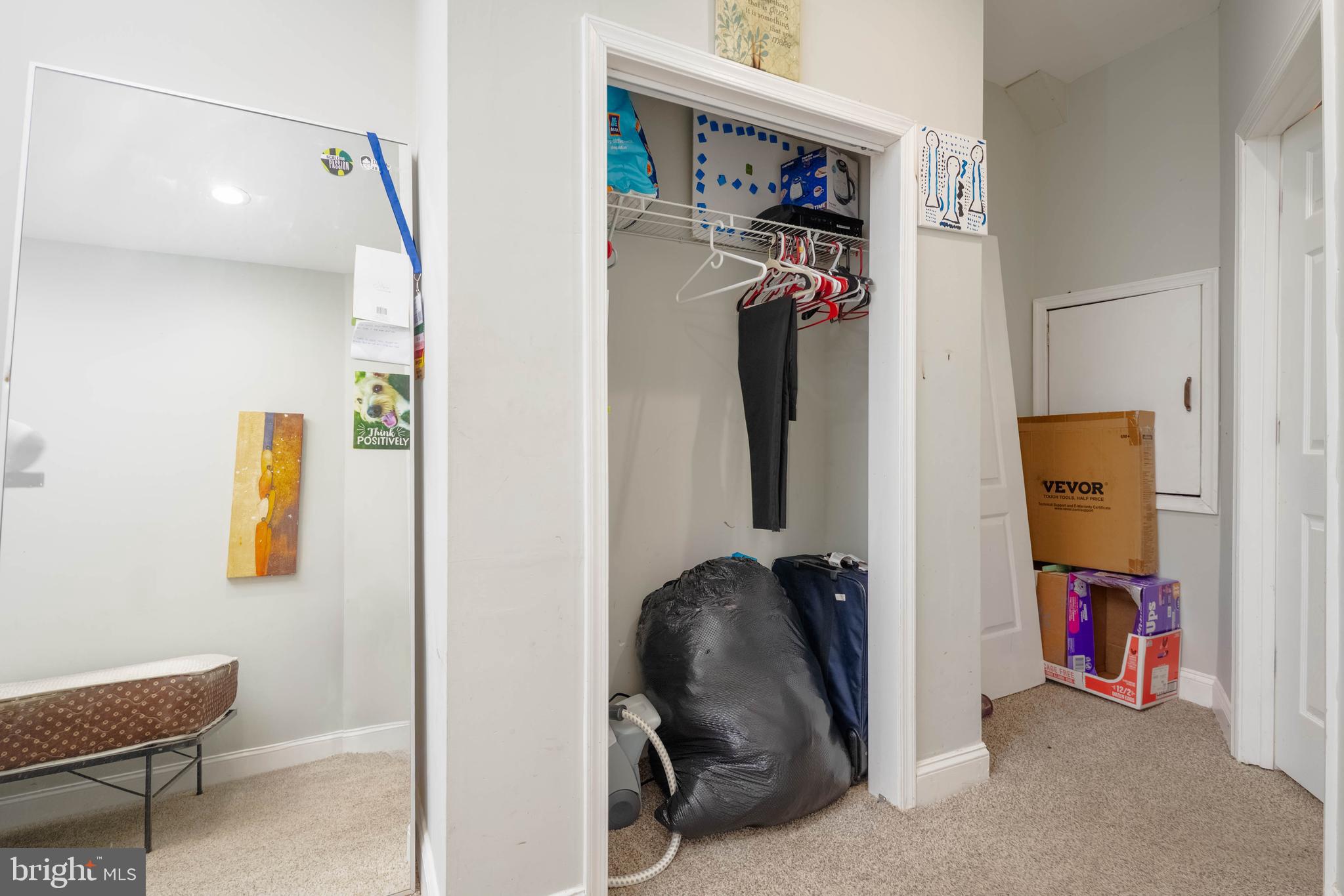 WINCHESTER - Residential