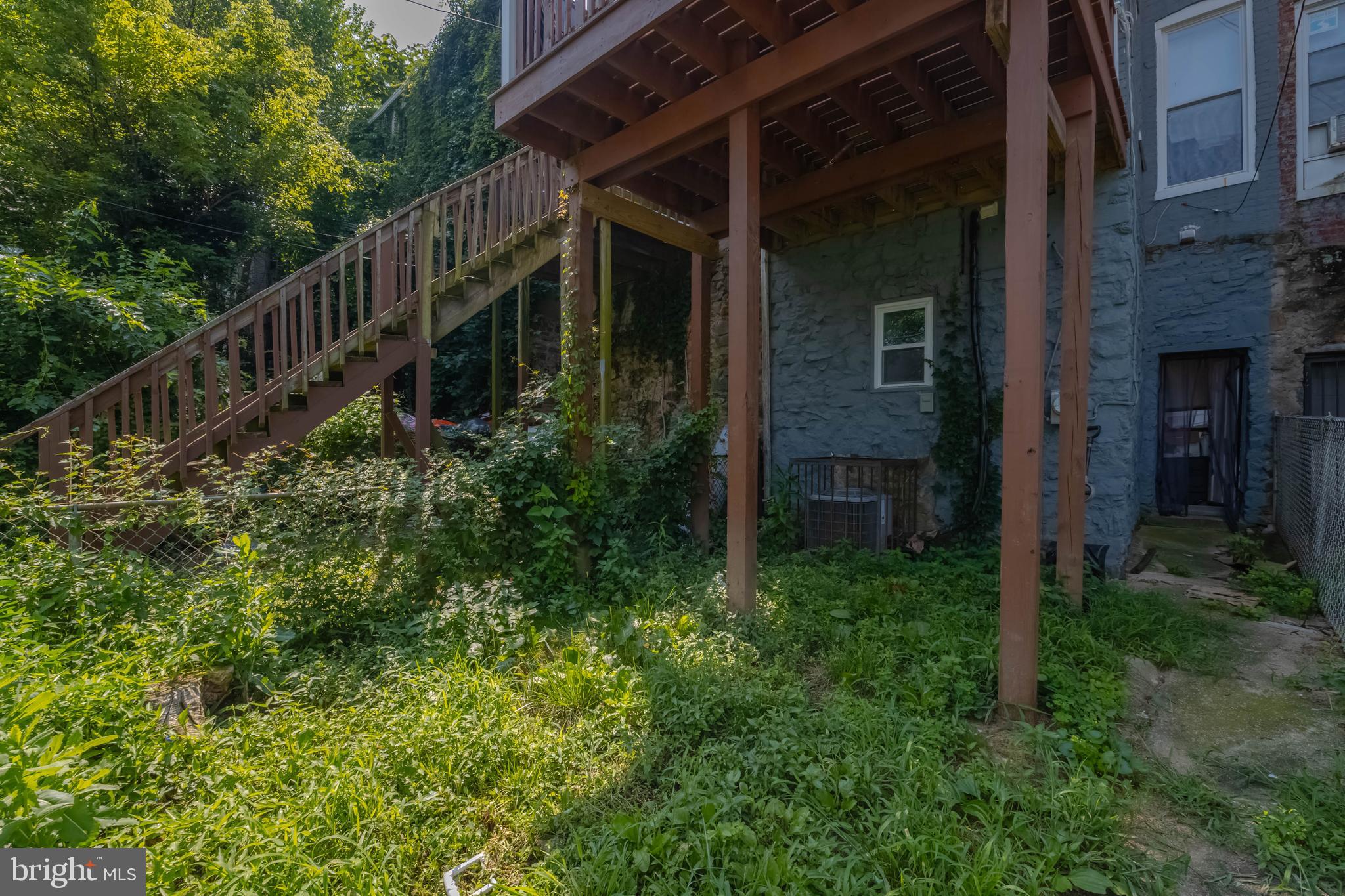 WINCHESTER - Residential