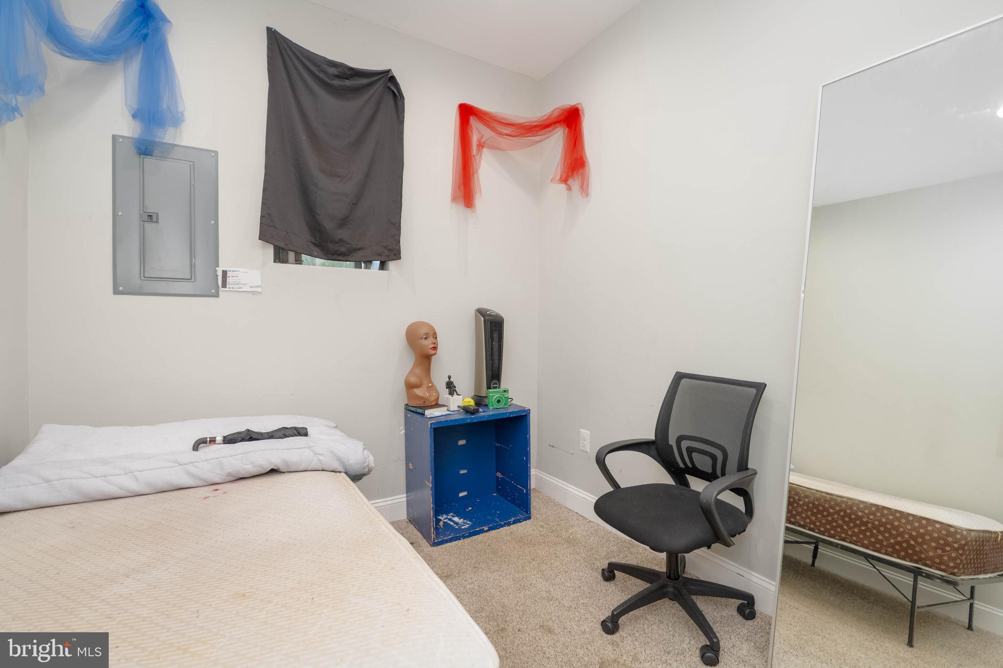 WINCHESTER - Residential