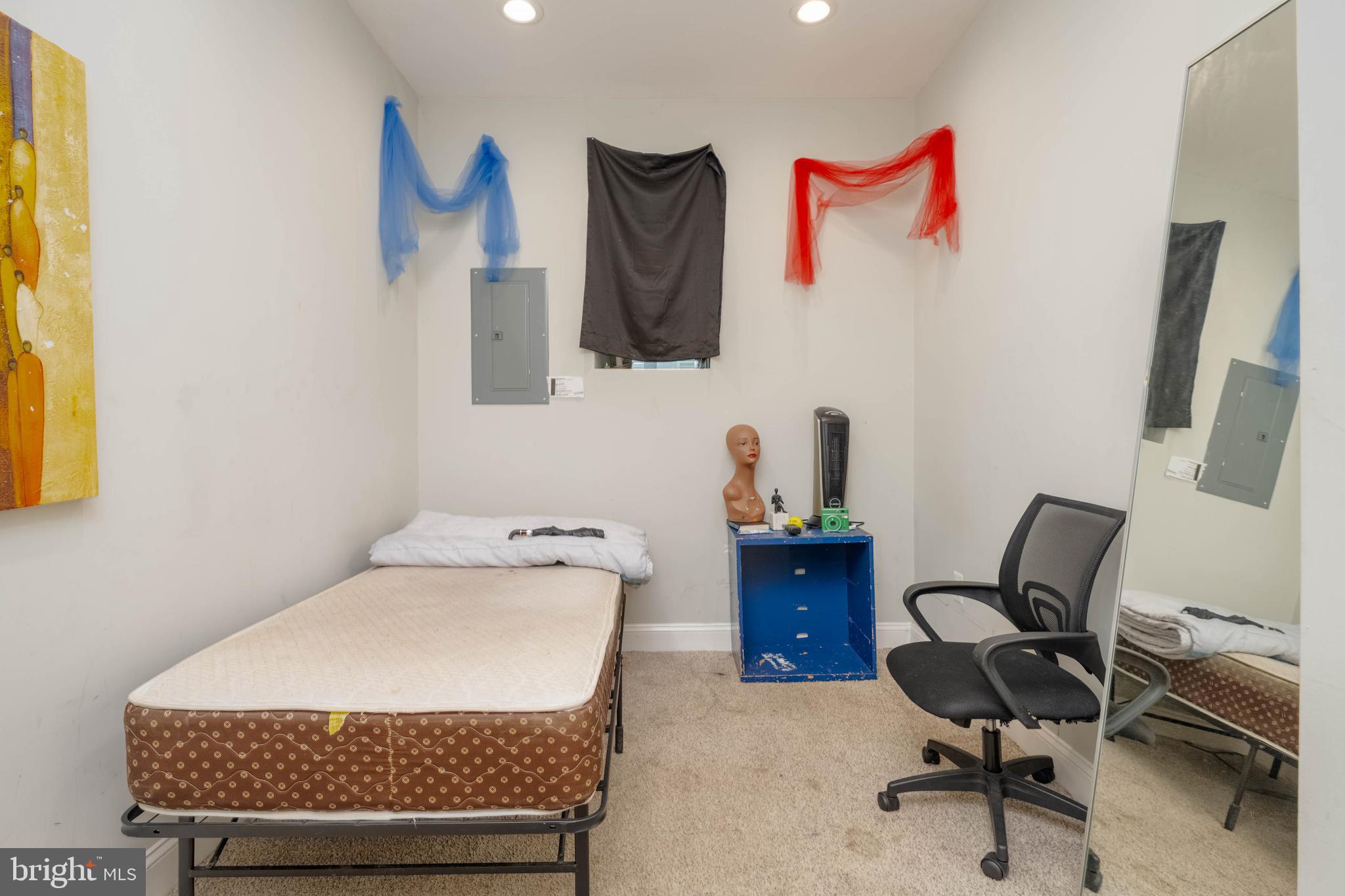 WINCHESTER - Residential