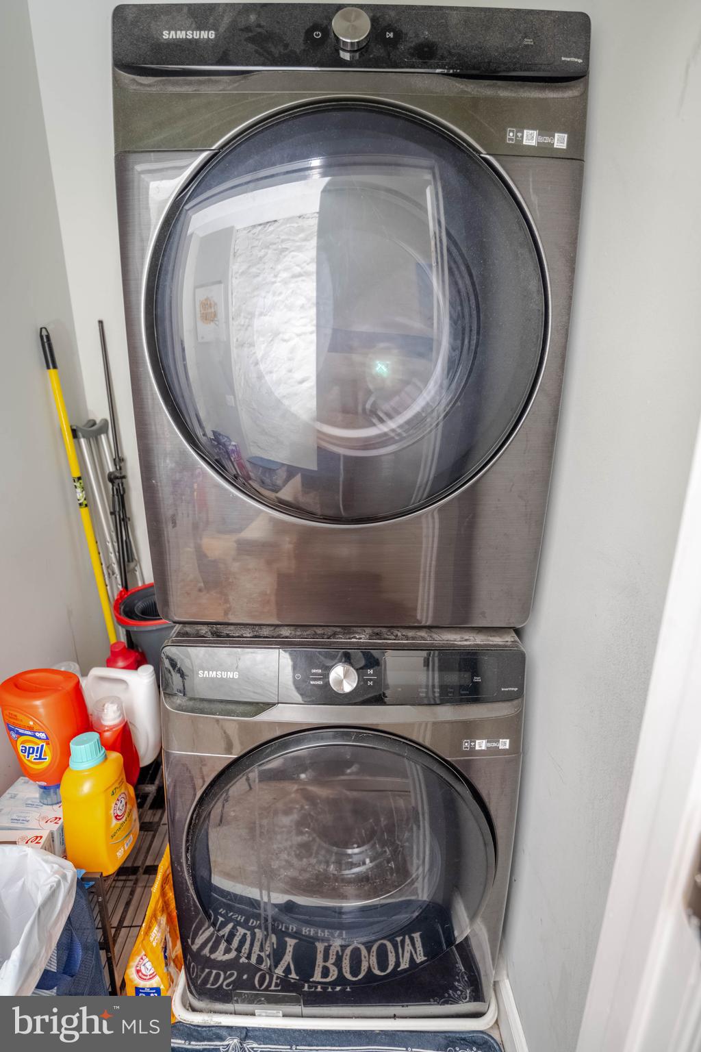 WINCHESTER - Residential