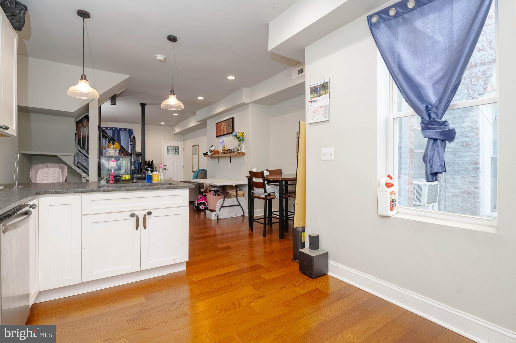 WINCHESTER - Residential