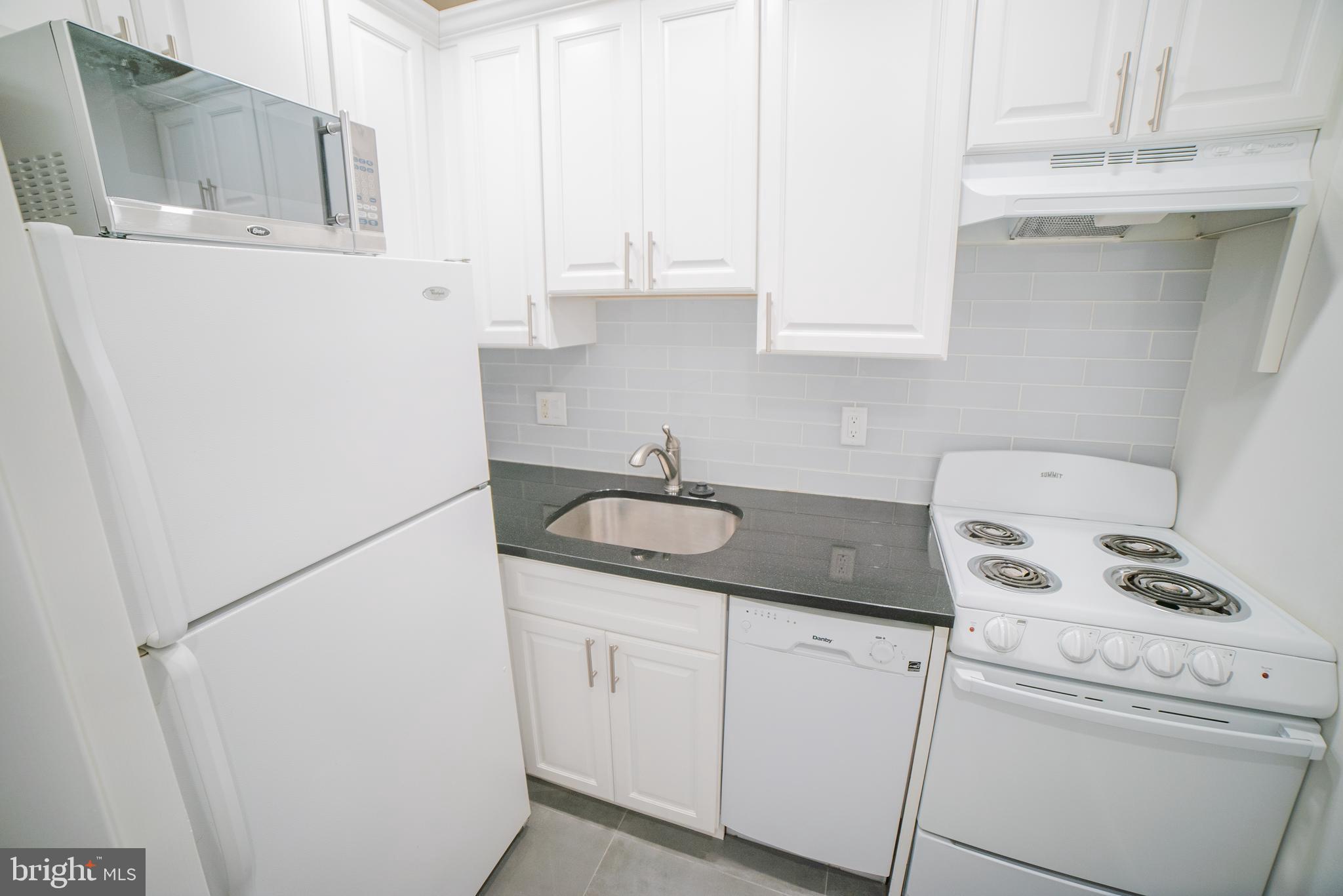 RITTENHOUSE SQUARE - Residential Lease