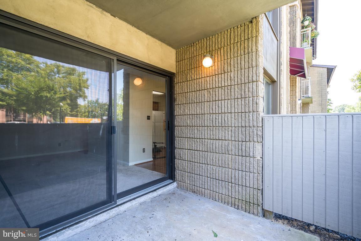 VILLAGE OF LONG REACH - Residential