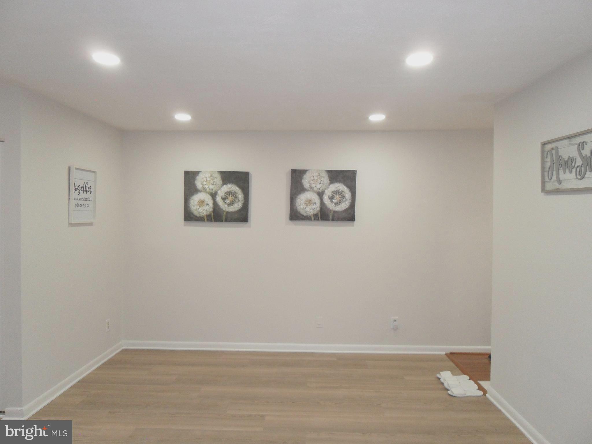 VILLAGE OF LONG REACH - Residential