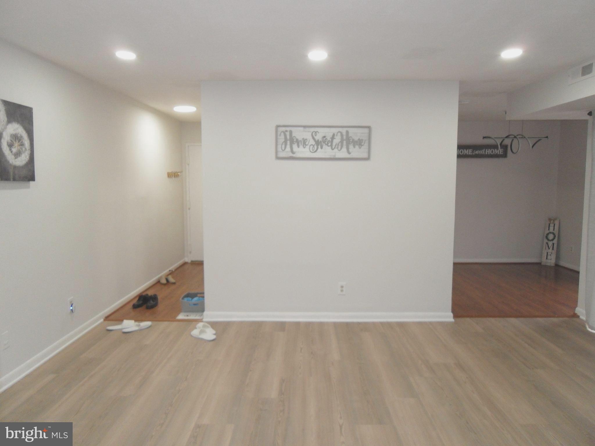 VILLAGE OF LONG REACH - Residential