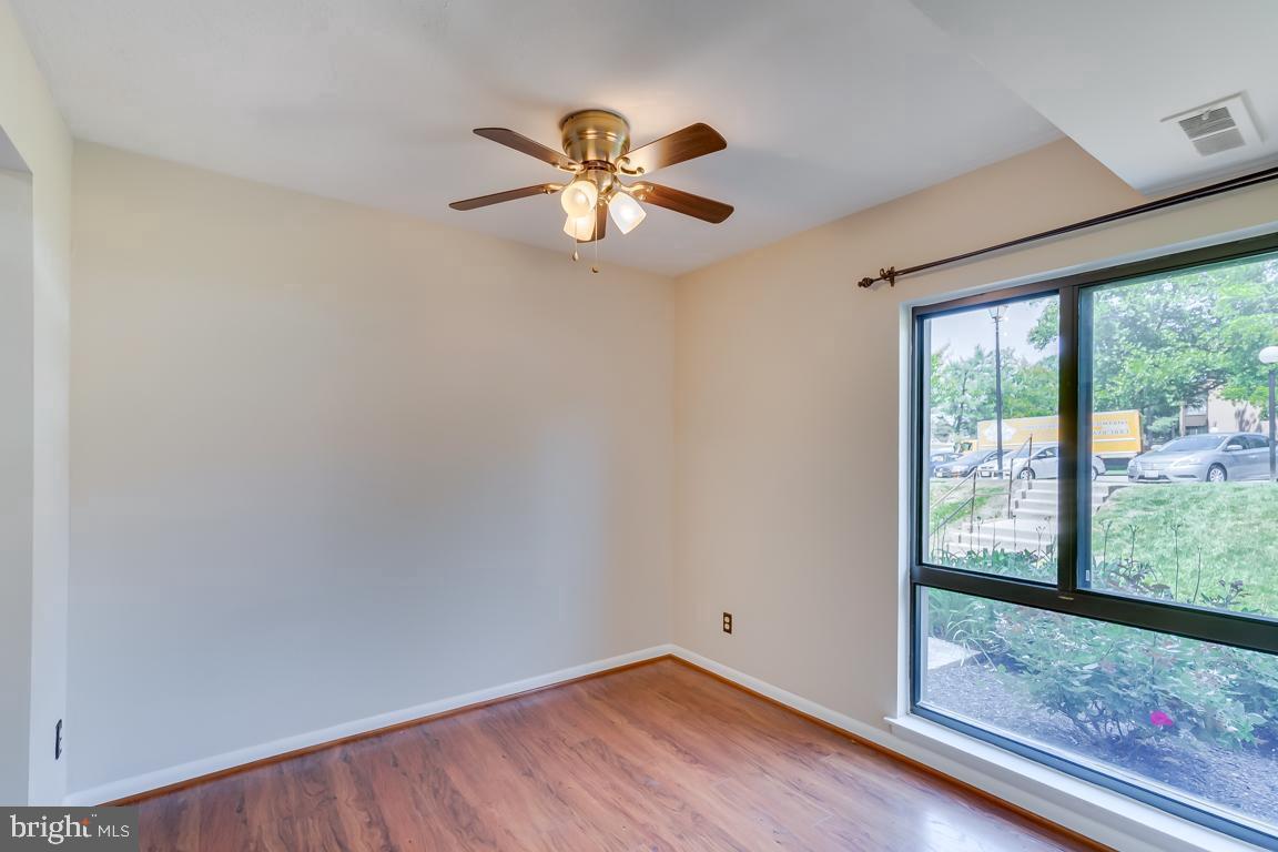 VILLAGE OF LONG REACH - Residential