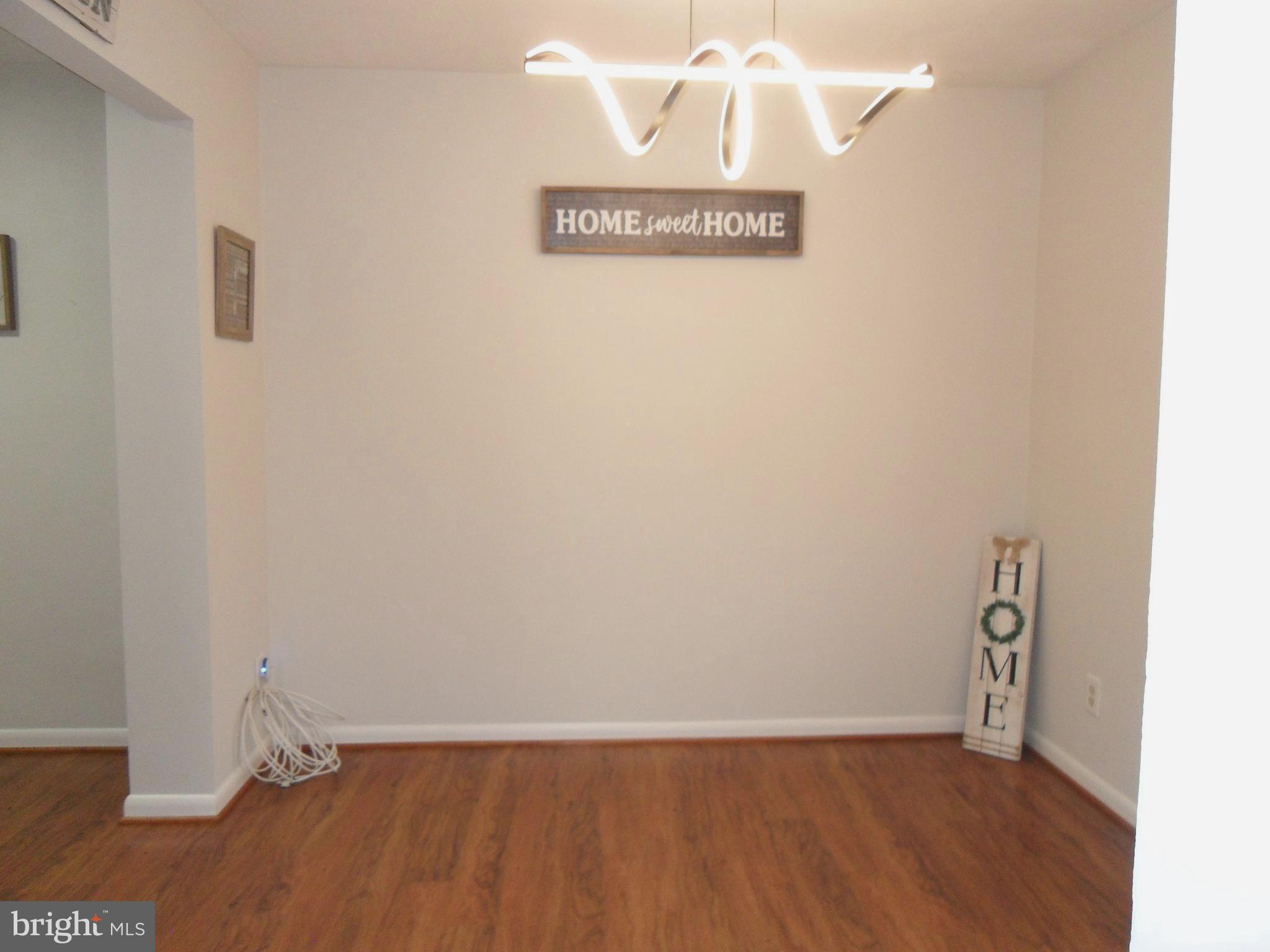 VILLAGE OF LONG REACH - Residential