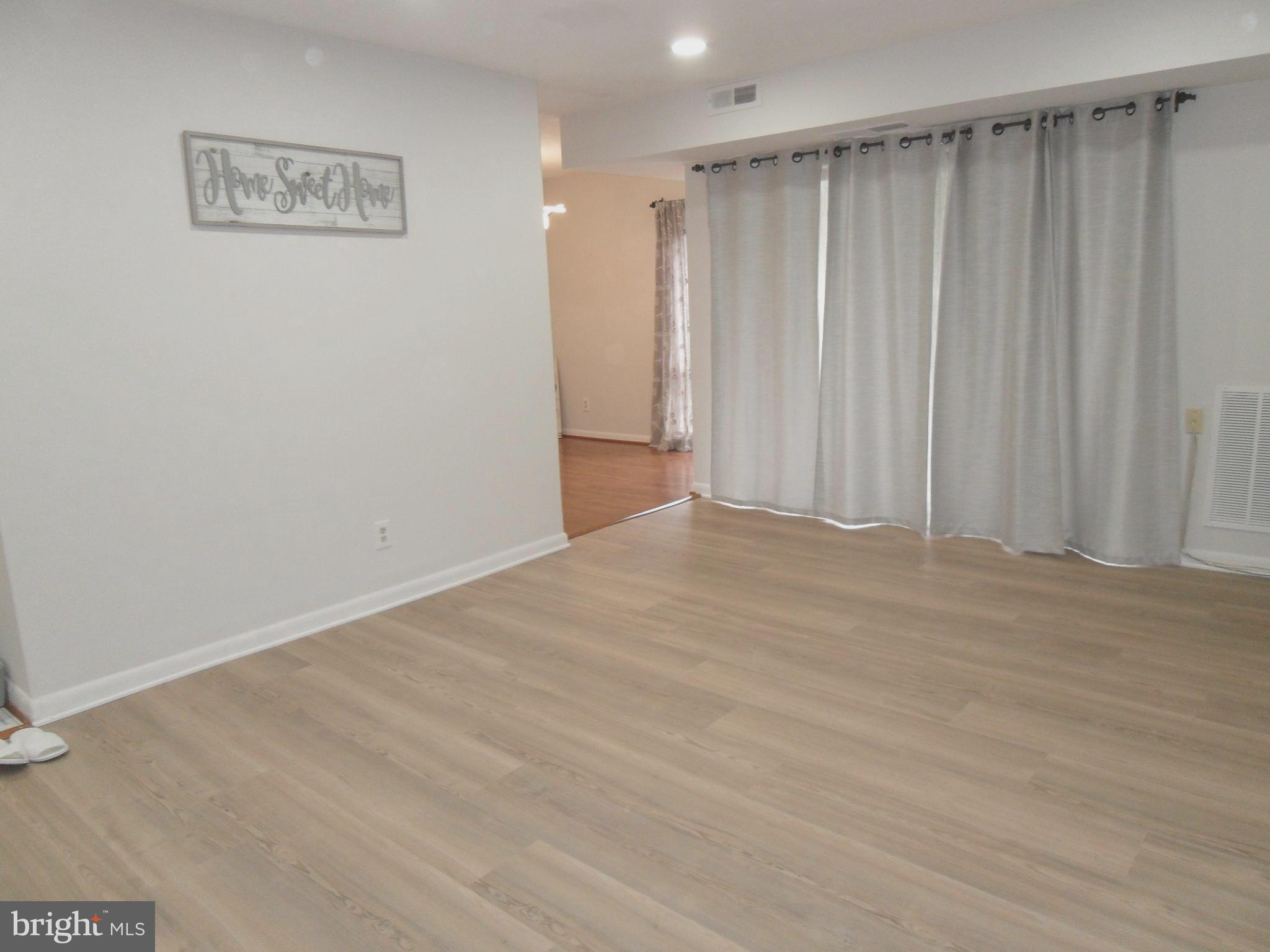 VILLAGE OF LONG REACH - Residential