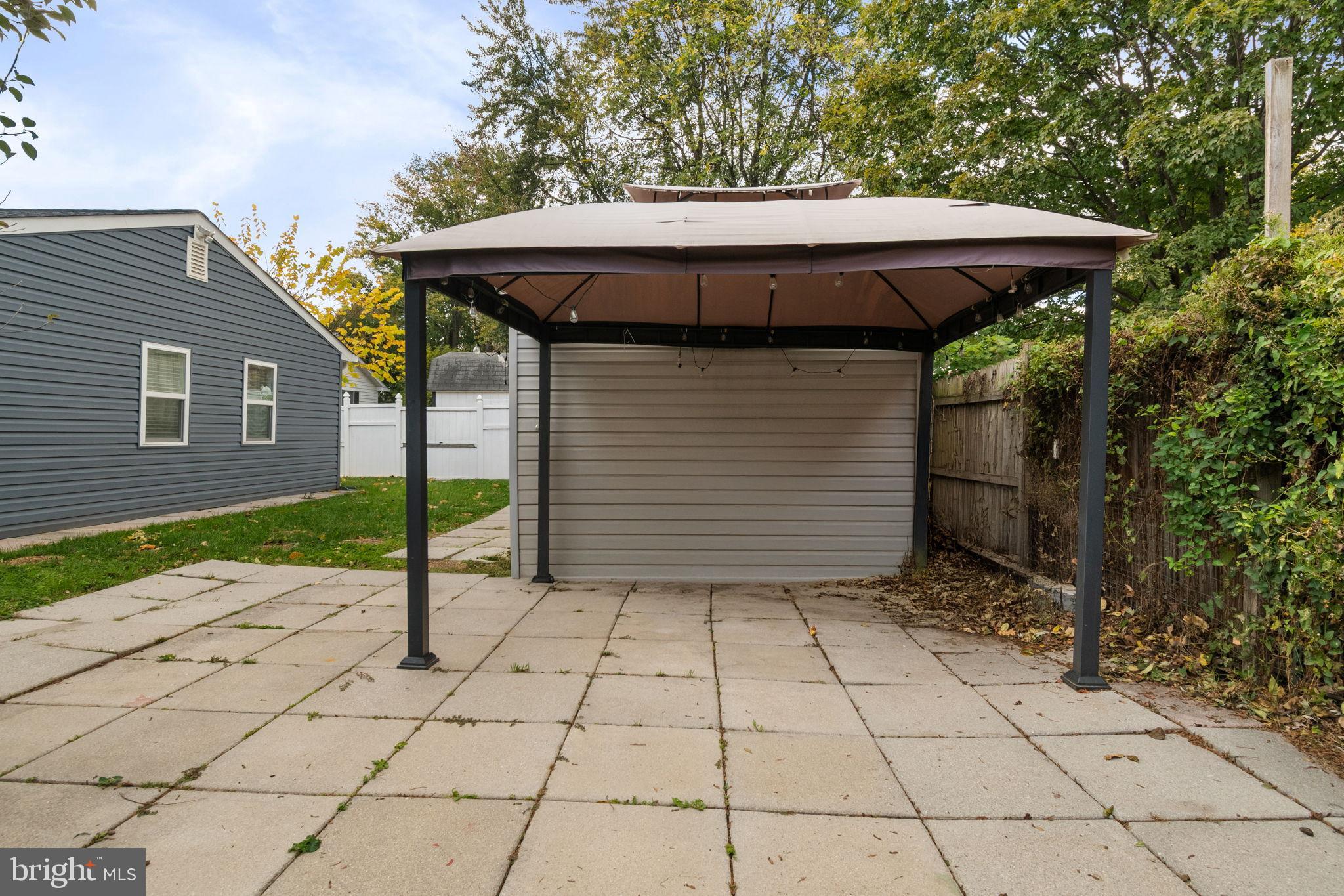 LOWENBACH - Residential