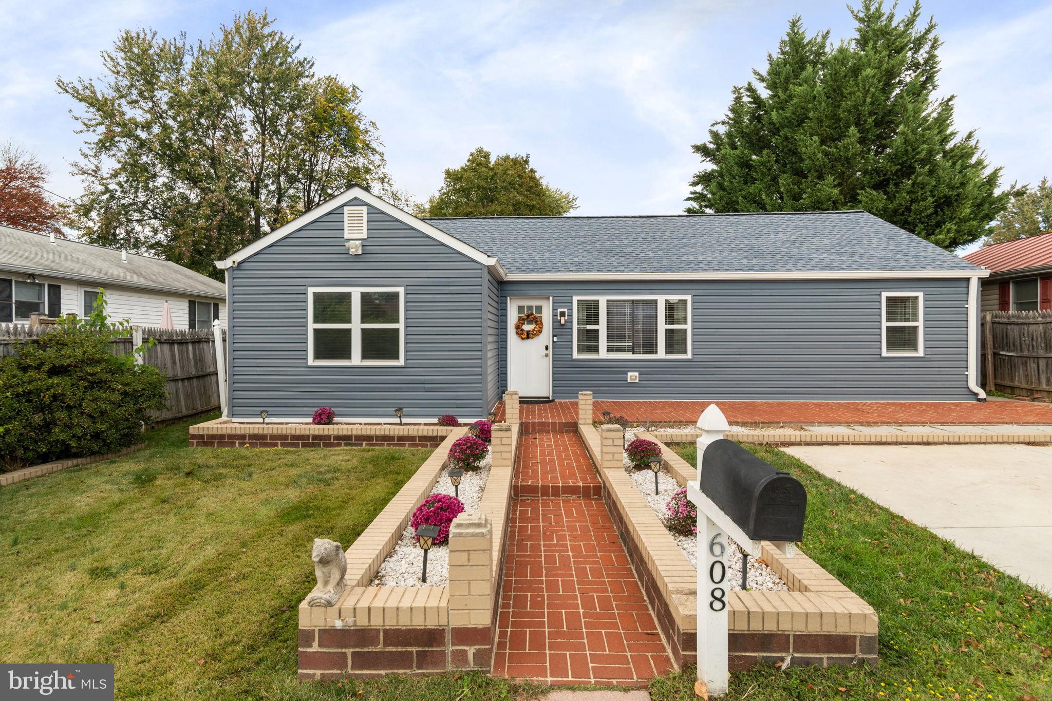 LOWENBACH - Residential