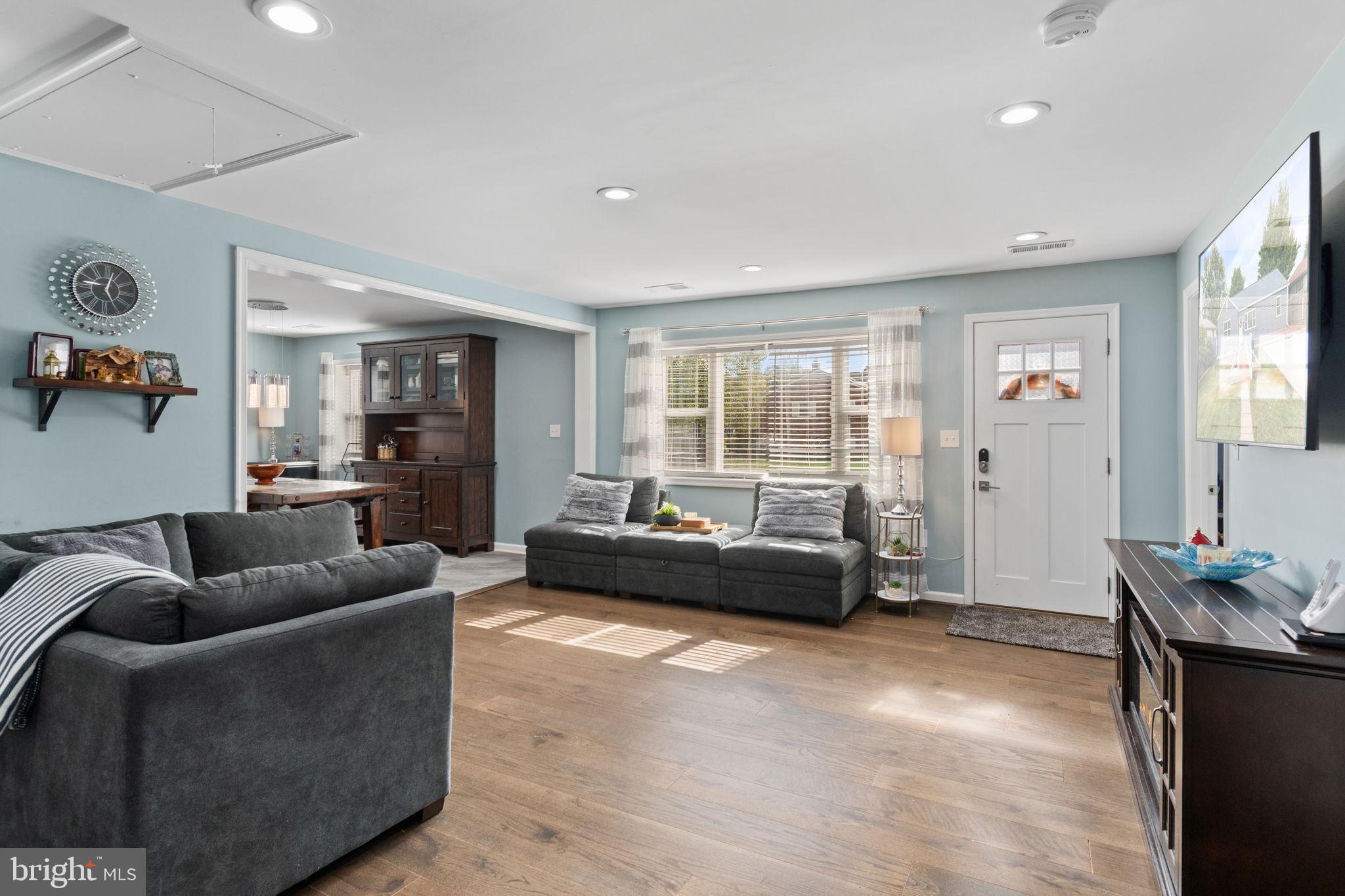 LOWENBACH - Residential