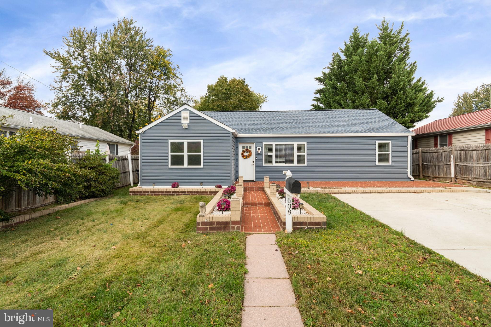 LOWENBACH - Residential