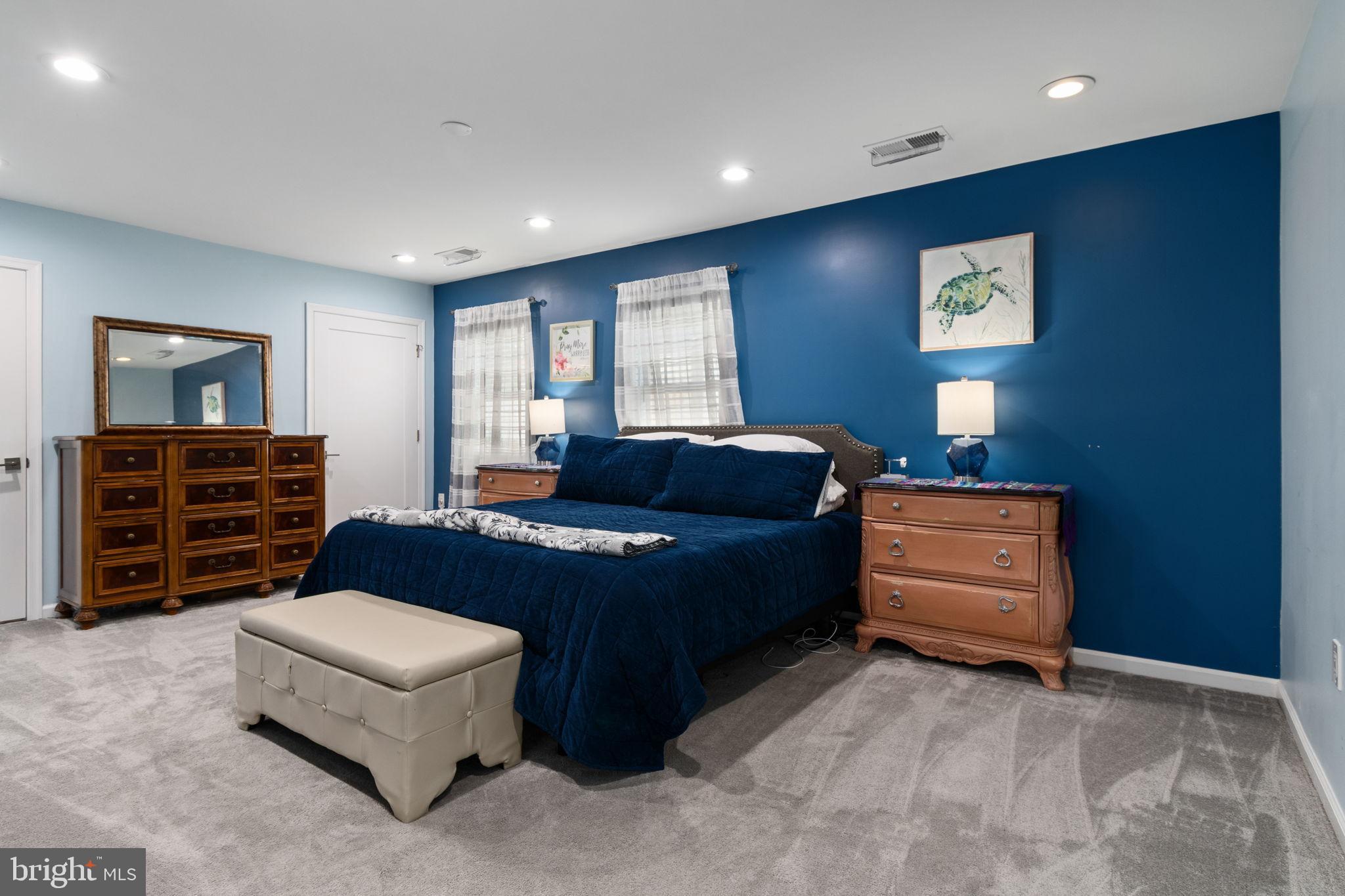 LOWENBACH - Residential