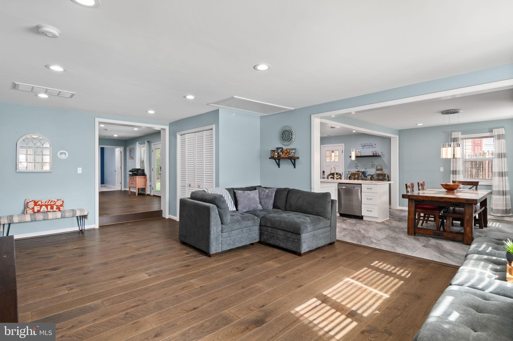 LOWENBACH - Residential