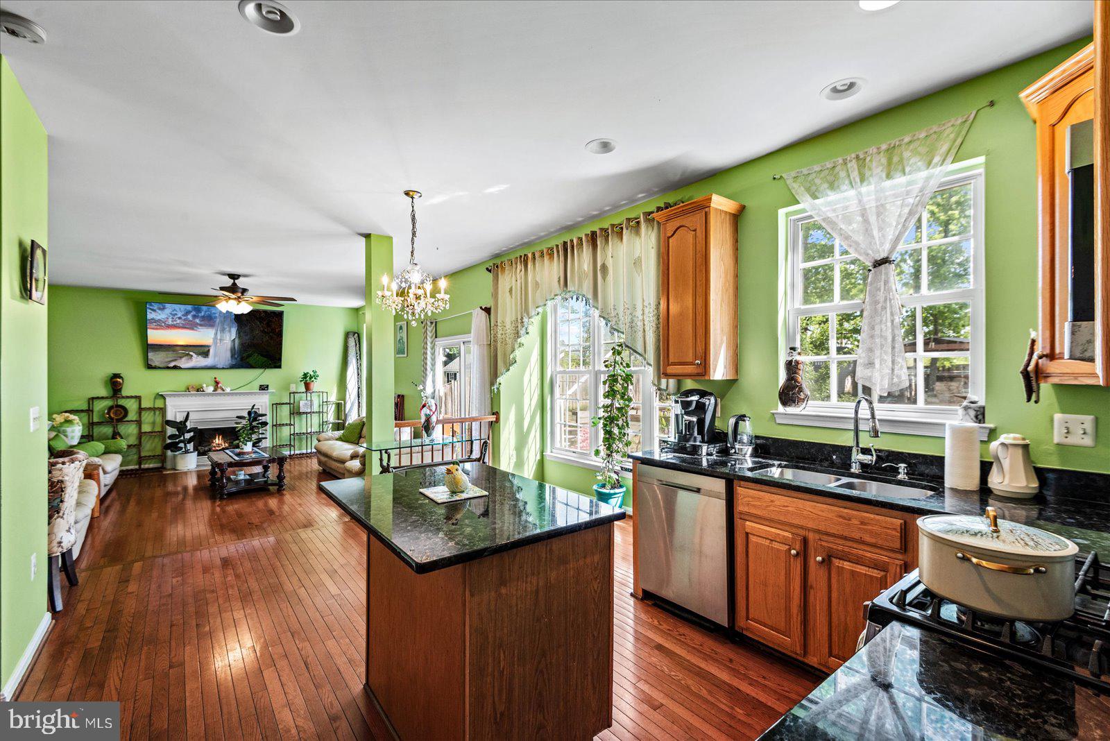 FOREST VISTA - Residential