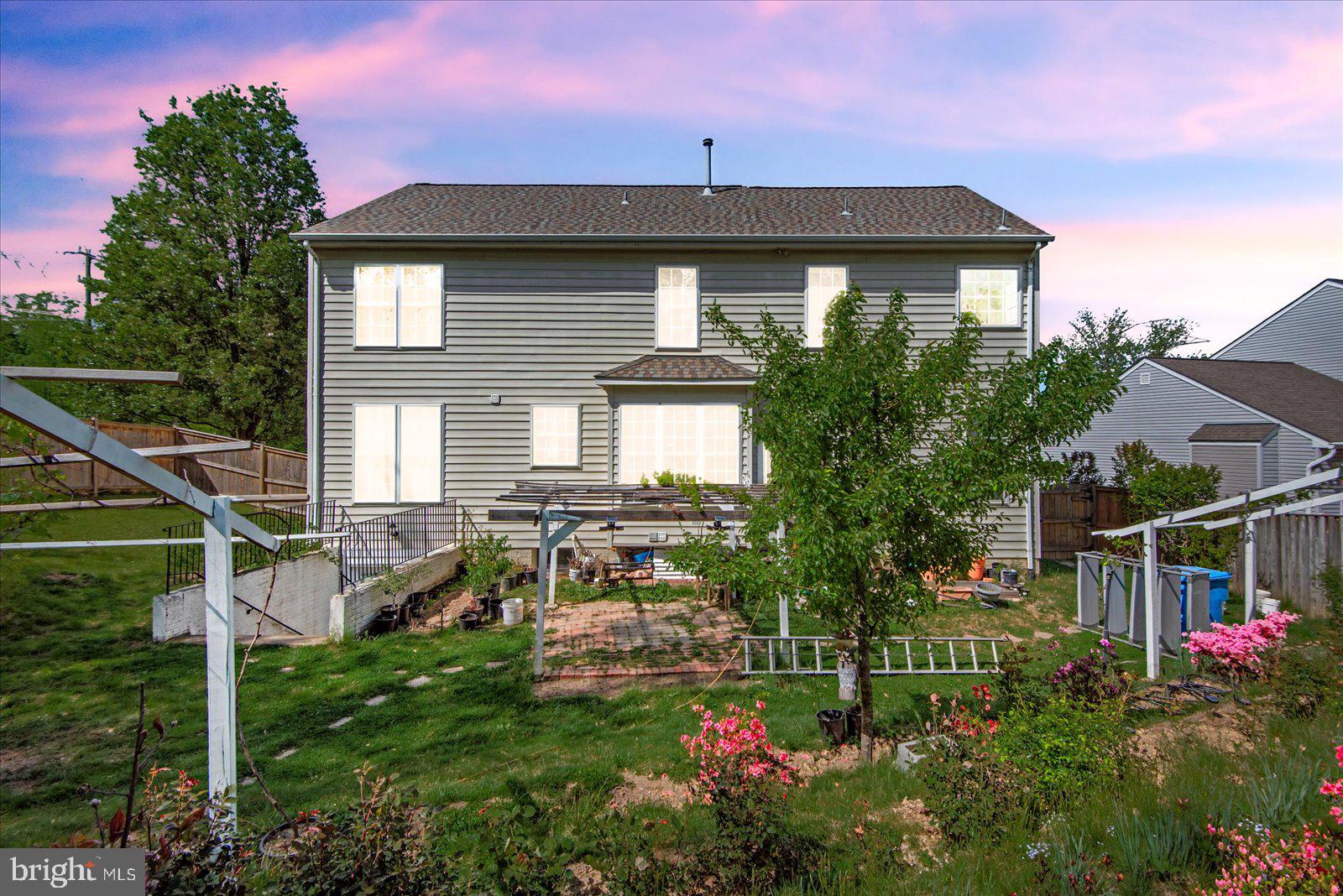 FOREST VISTA - Residential