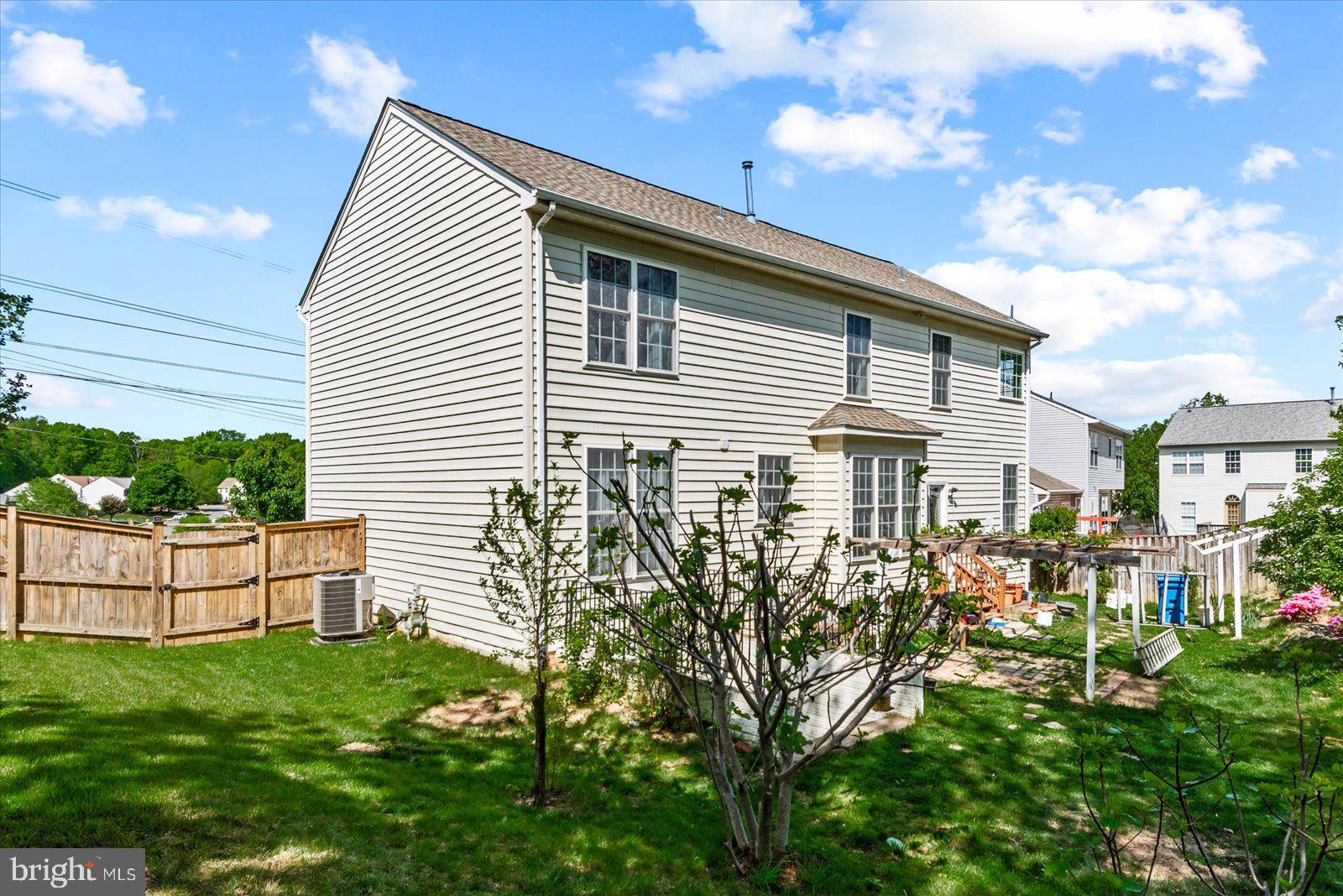 FOREST VISTA - Residential