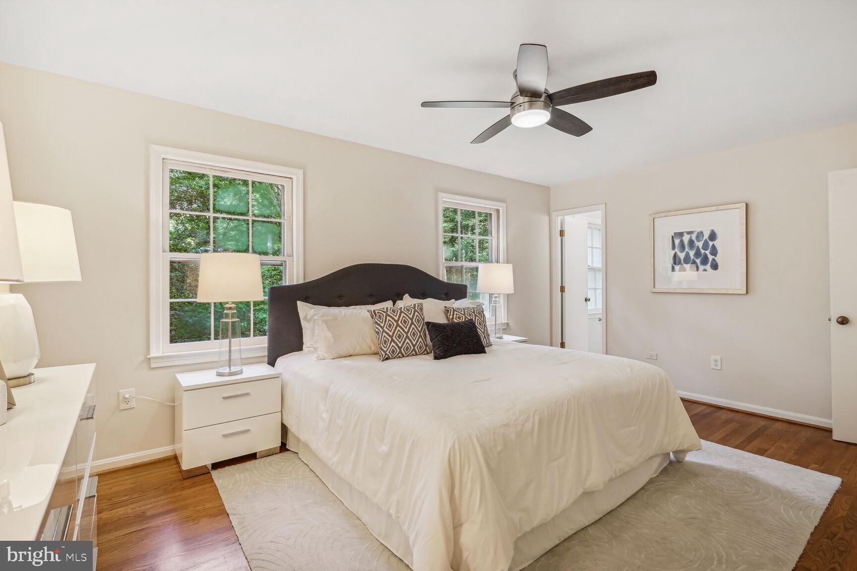 RESTON - Residential