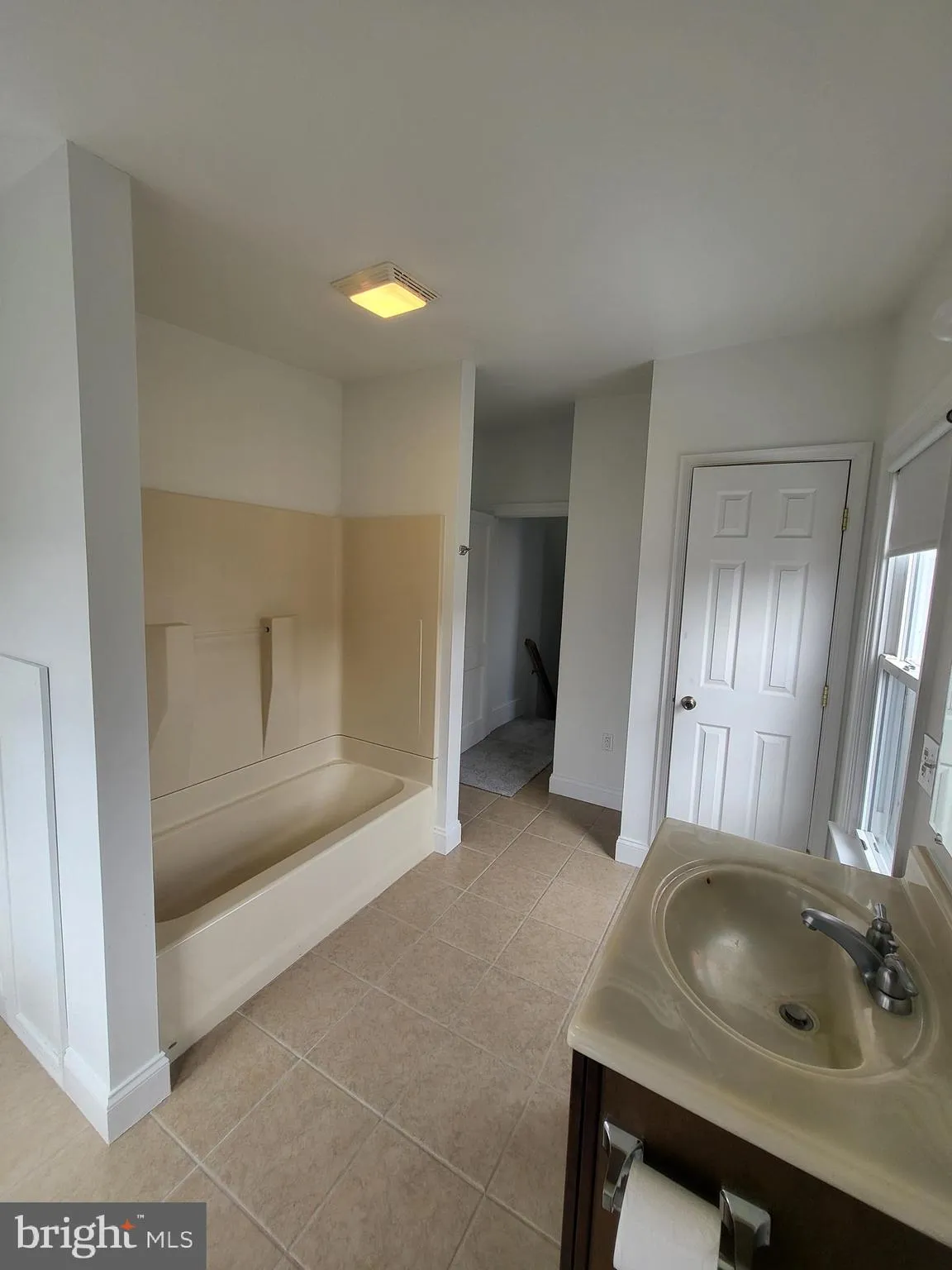 Robesonia, Pennsylvania 19551, United States, 6 Bedrooms Bedrooms, ,4 BathroomsBathrooms,Residential,Active,82468